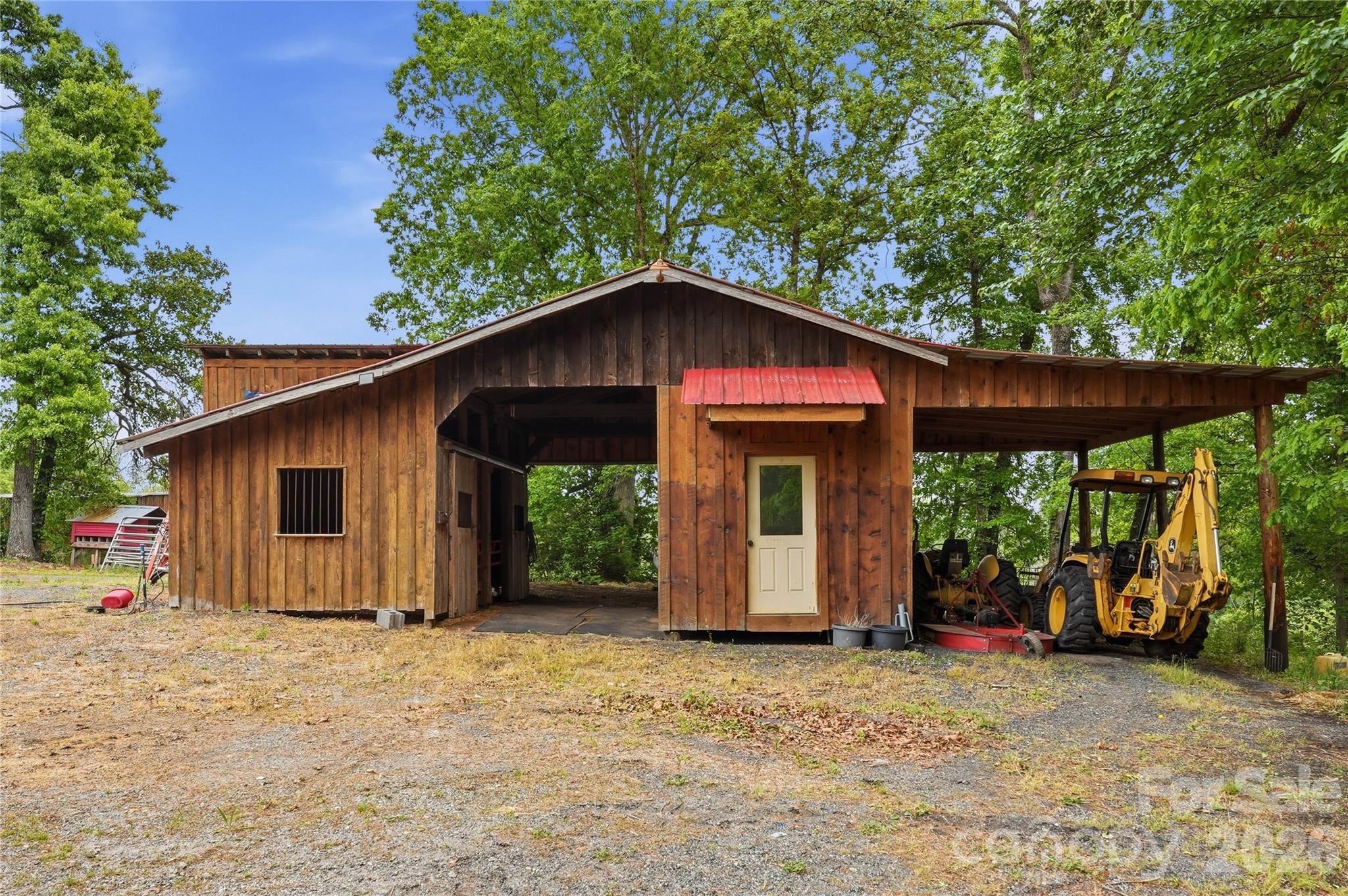 2305 Monteith Lane — Connelly Springs