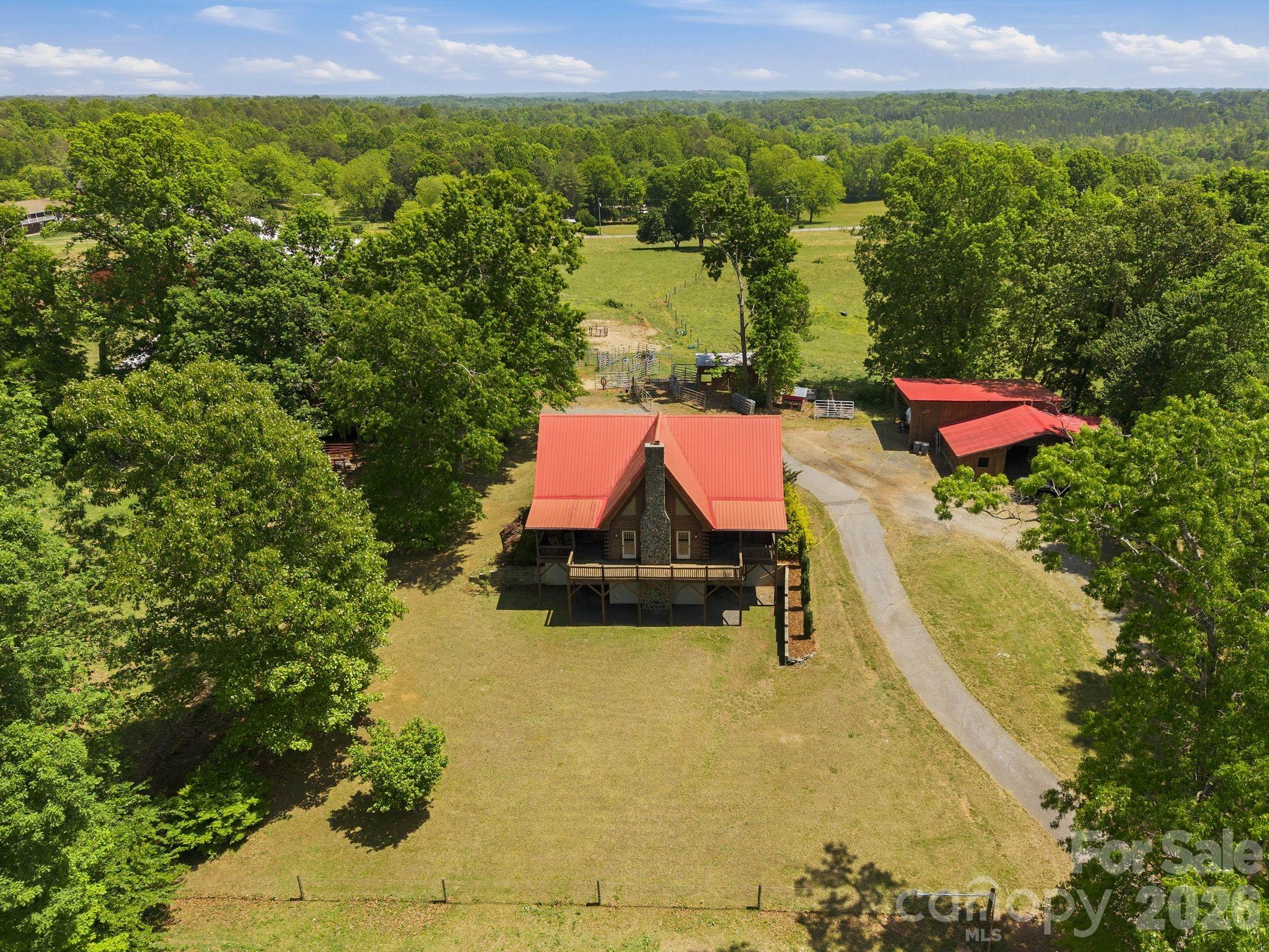 2305 Monteith Lane — Connelly Springs