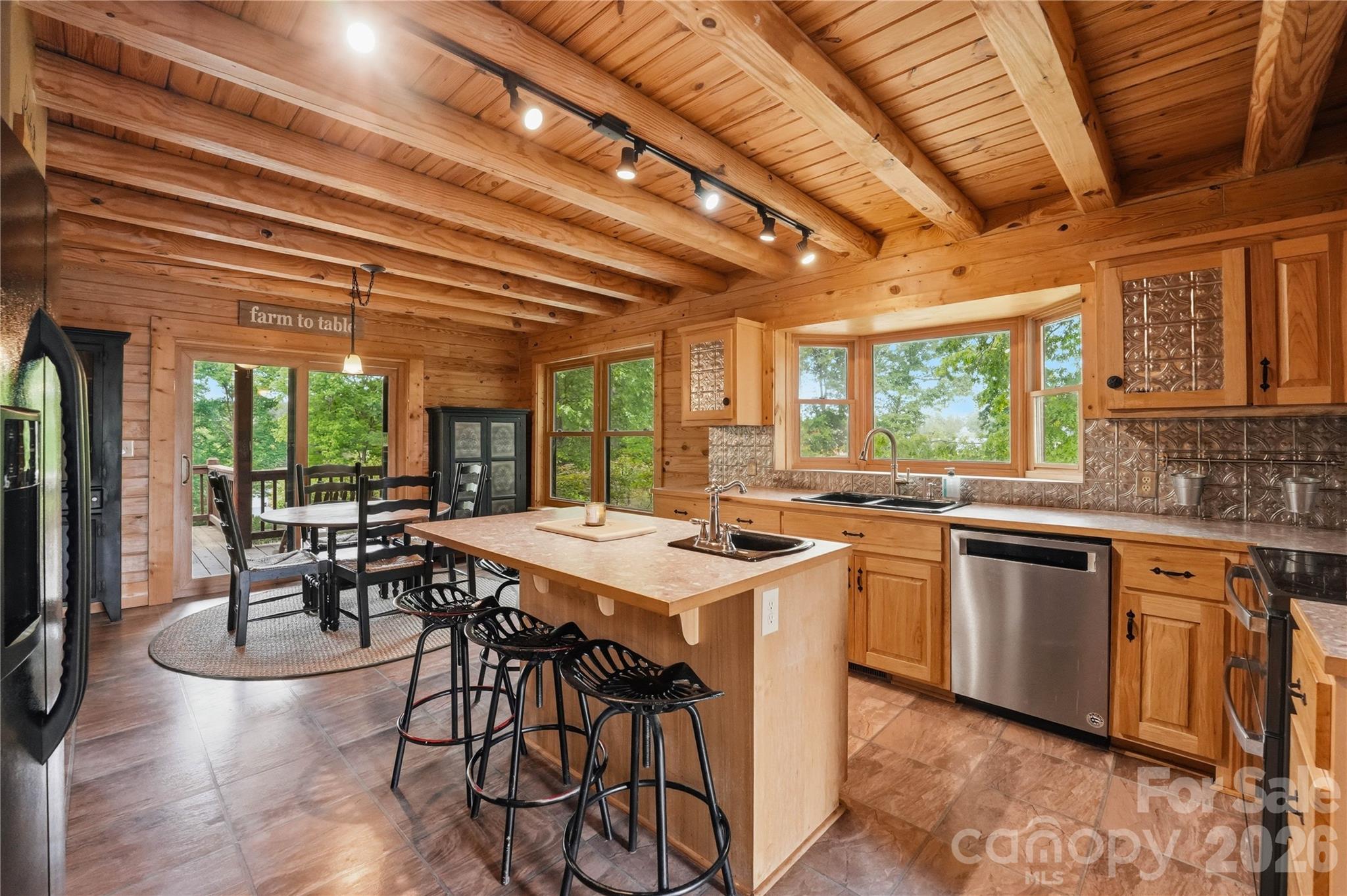 2305 Monteith Lane — Connelly Springs
