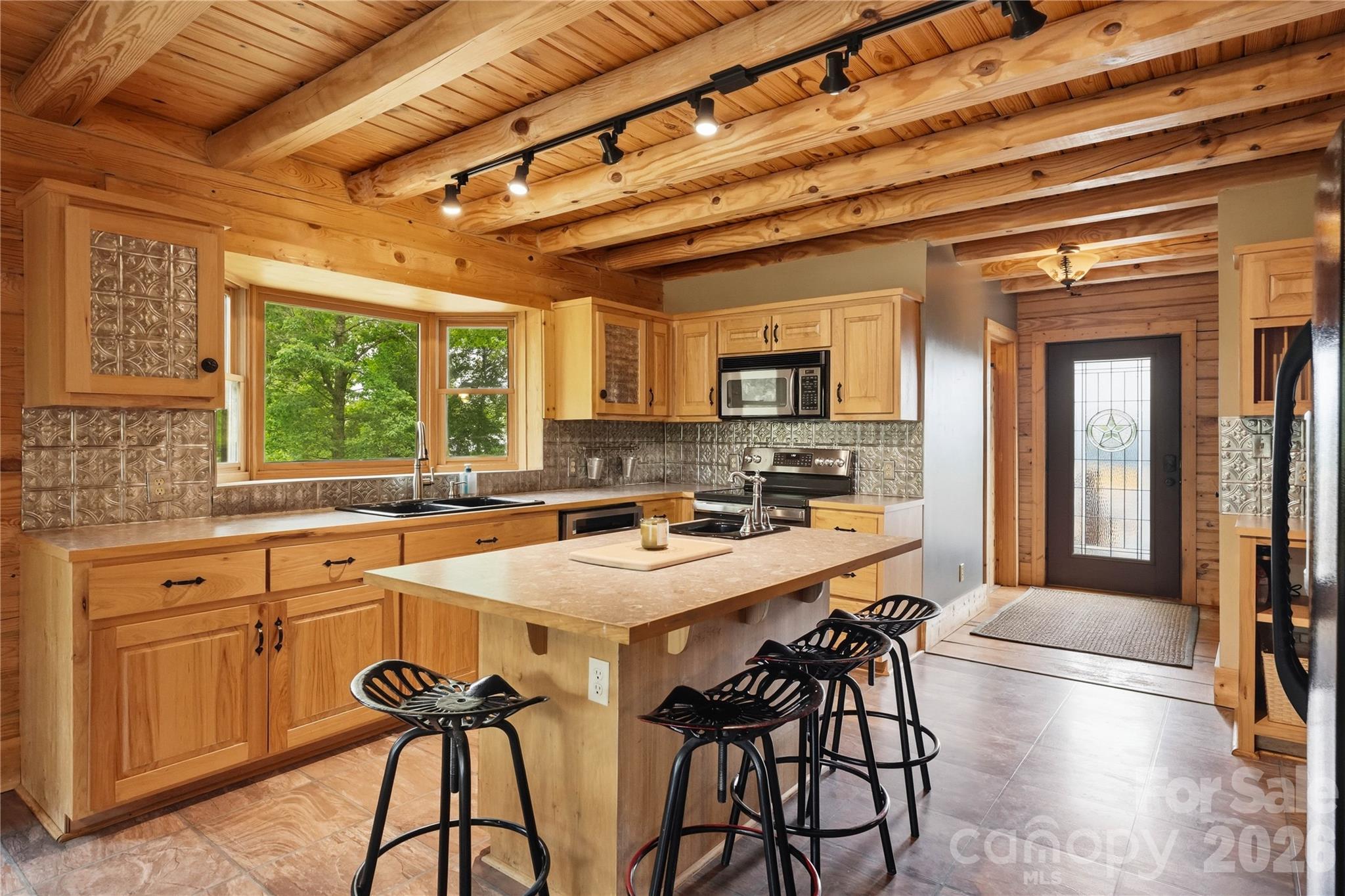2305 Monteith Lane — Connelly Springs