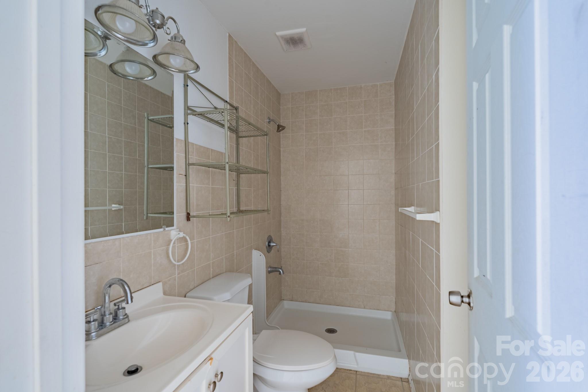 3515 Shamrock Drive — Charlotte