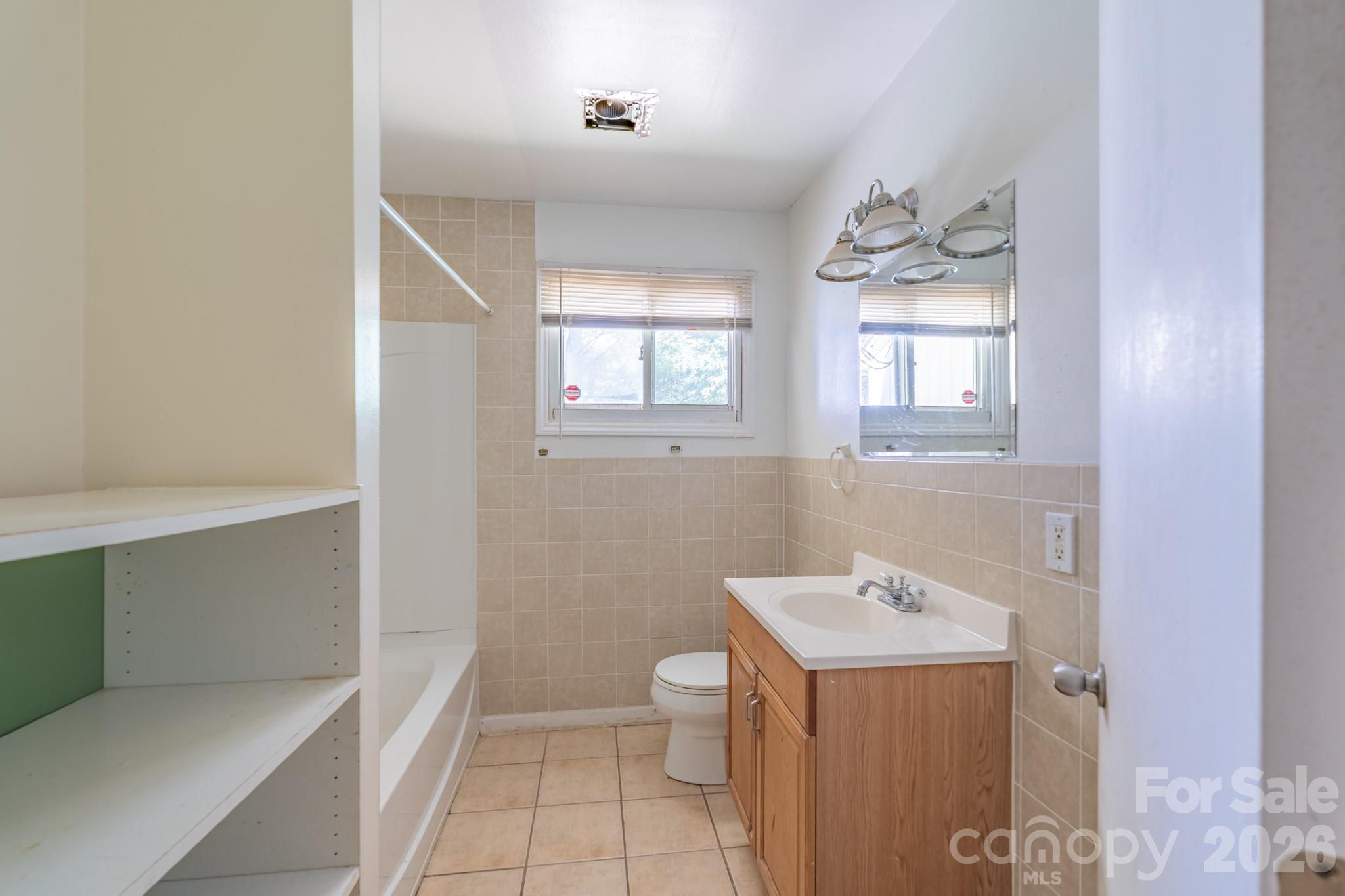 3515 Shamrock Drive — Charlotte