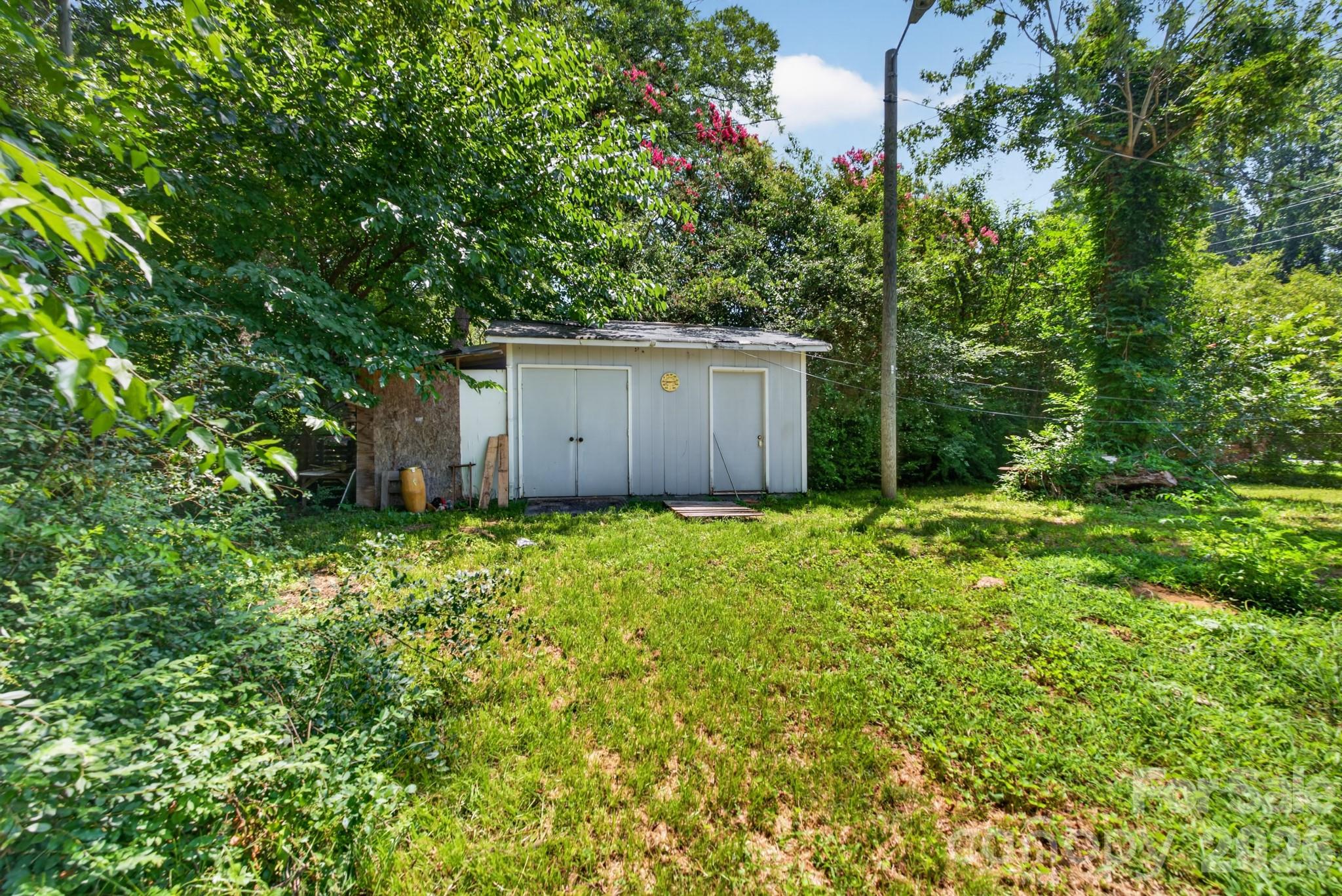3515 Shamrock Drive — Charlotte