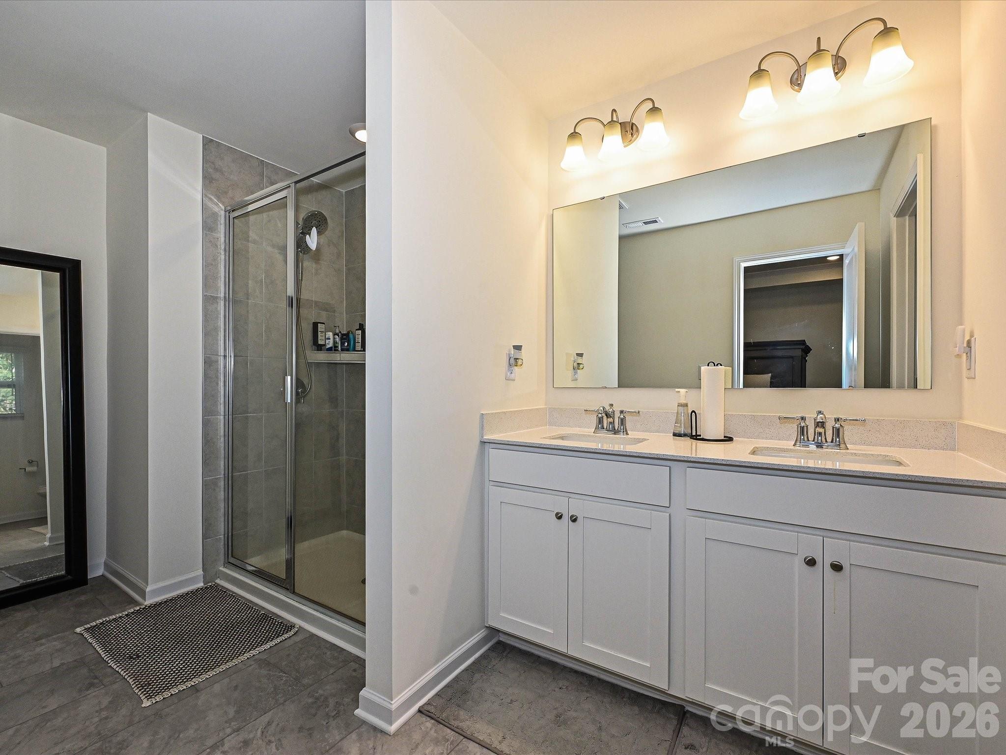 348 abington Street — Matthews