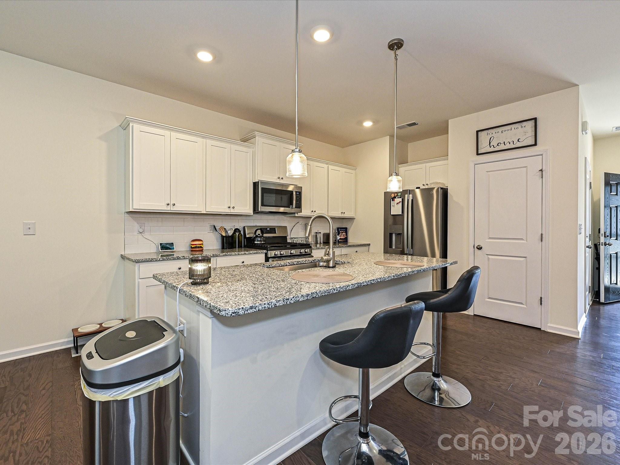 348 abington Street — Matthews