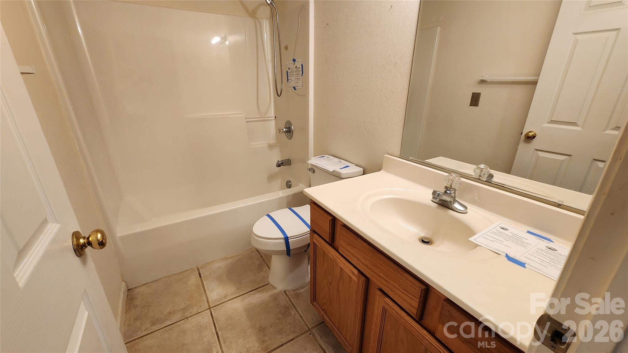 200 Park Place — Morganton