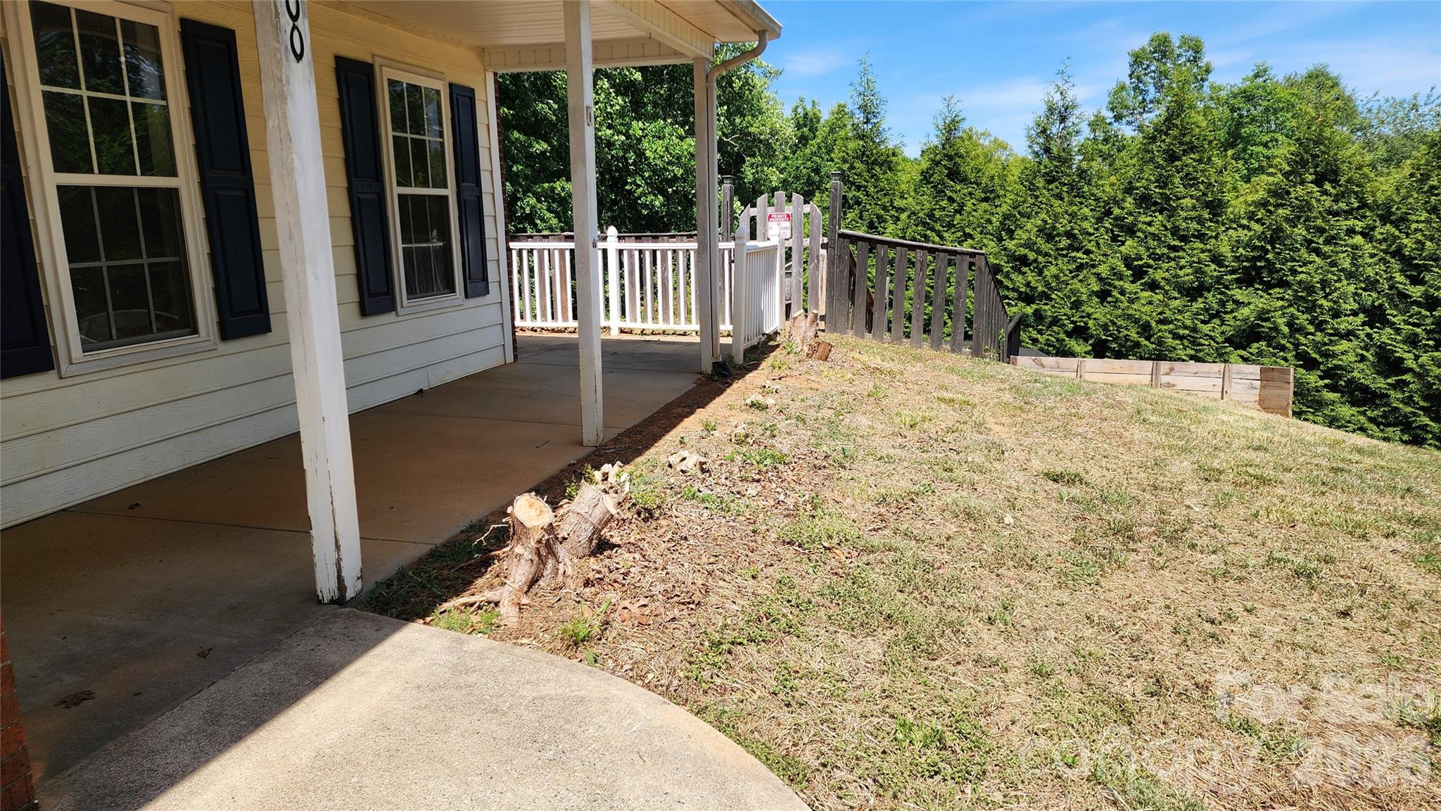 200 Park Place — Morganton