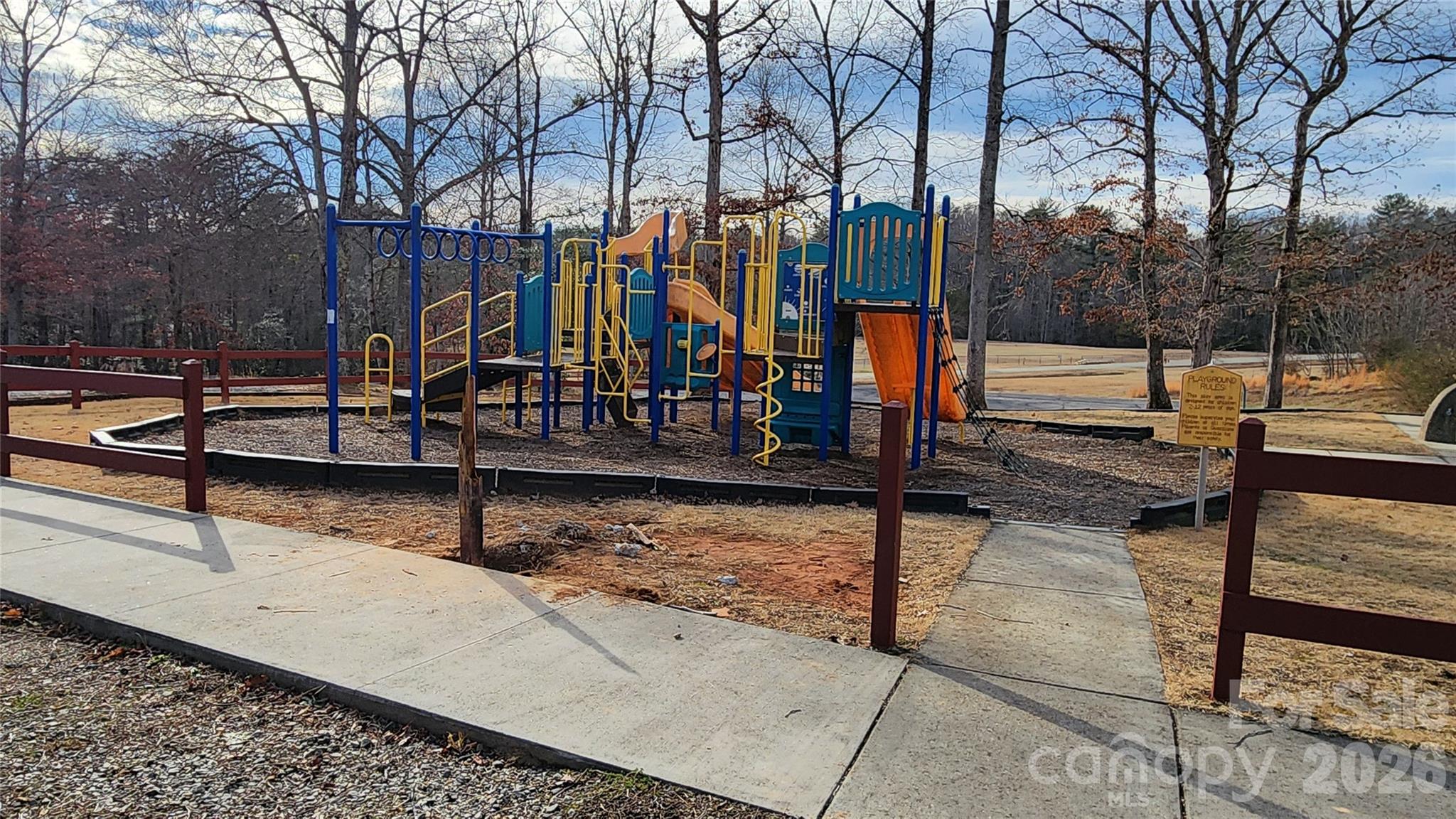 200 Park Place — Morganton