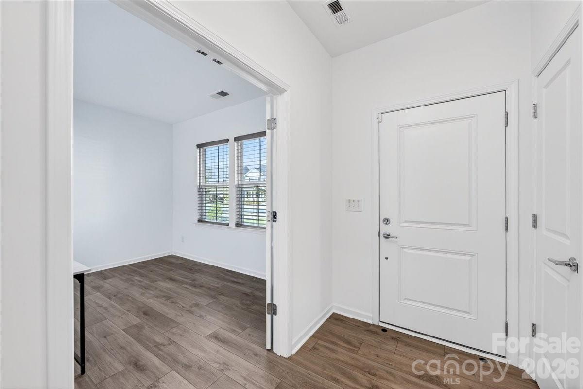 11119 Glasden Road — Charlotte