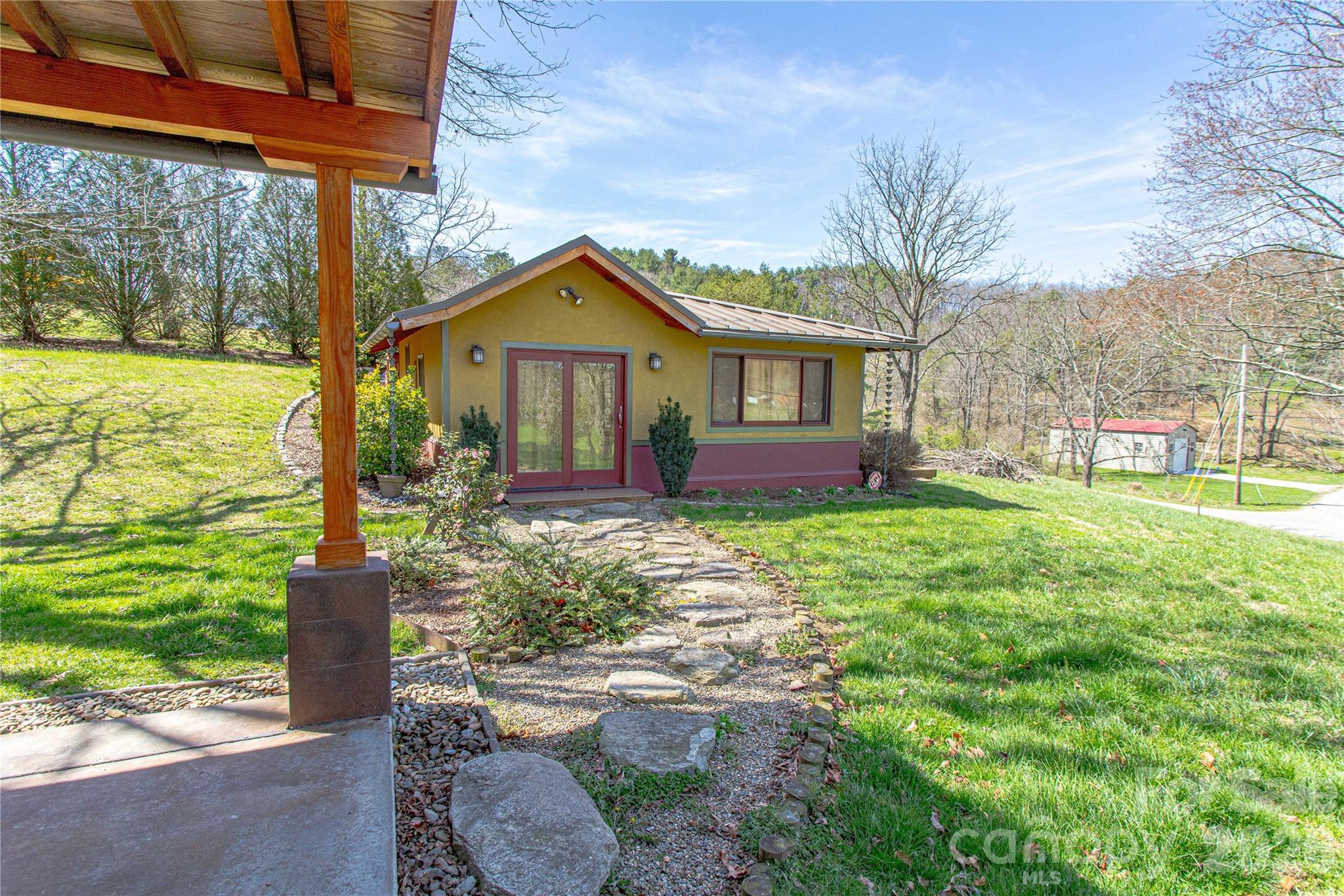 432 Turkey Creek Road — Leicester