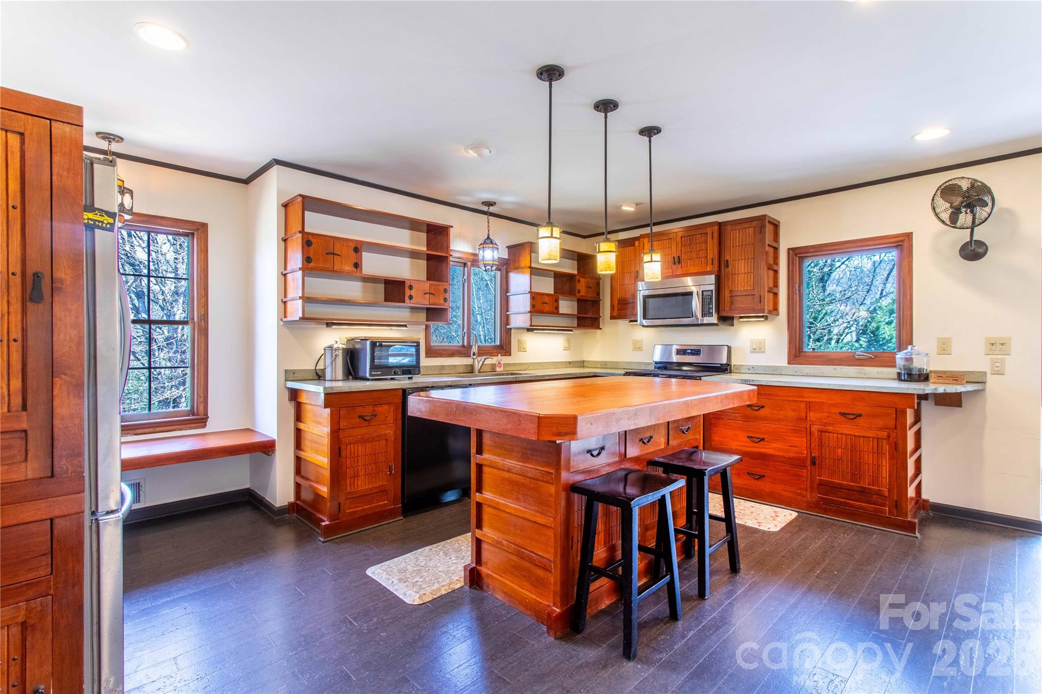 432 Turkey Creek Road — Leicester