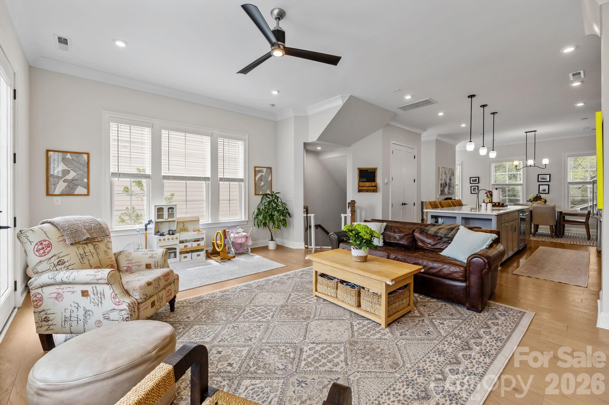 316 N Dotger Avenue — Charlotte