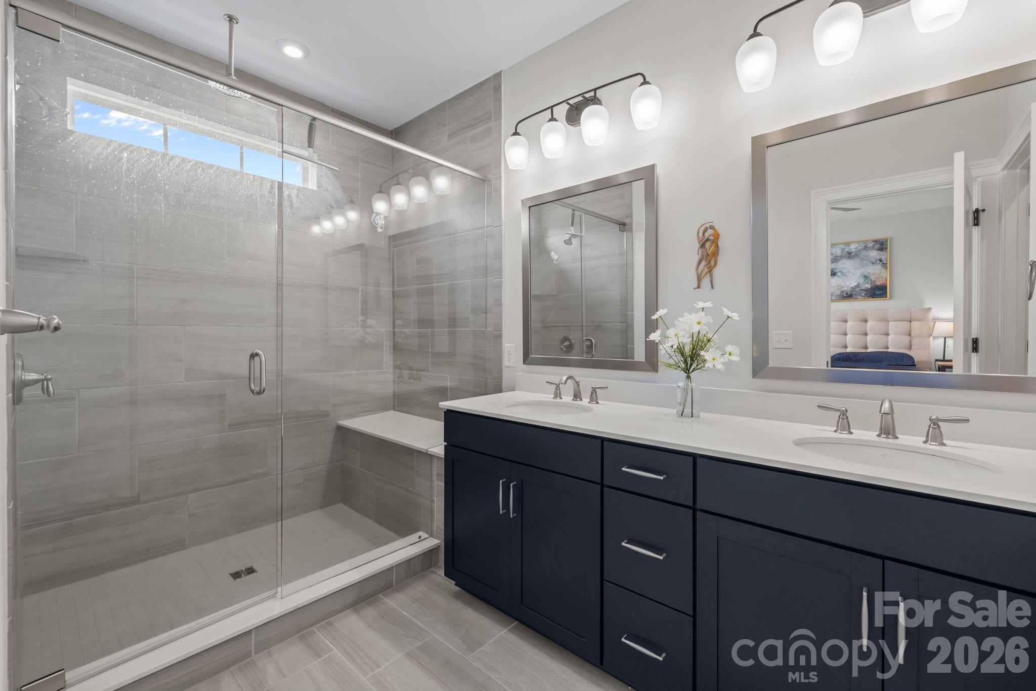 316 N Dotger Avenue — Charlotte