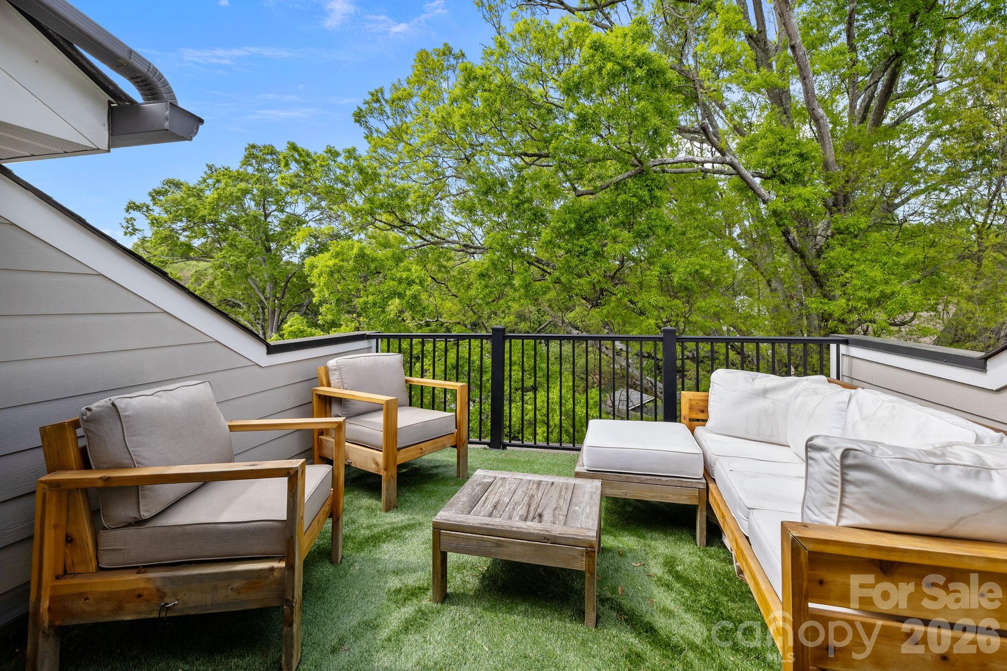 316 N Dotger Avenue — Charlotte