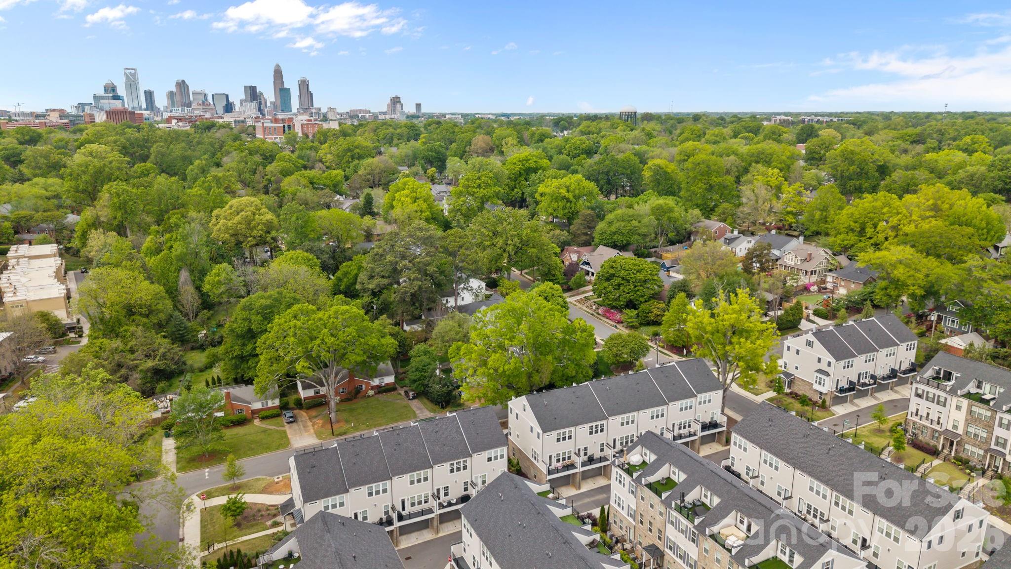 316 N Dotger Avenue — Charlotte