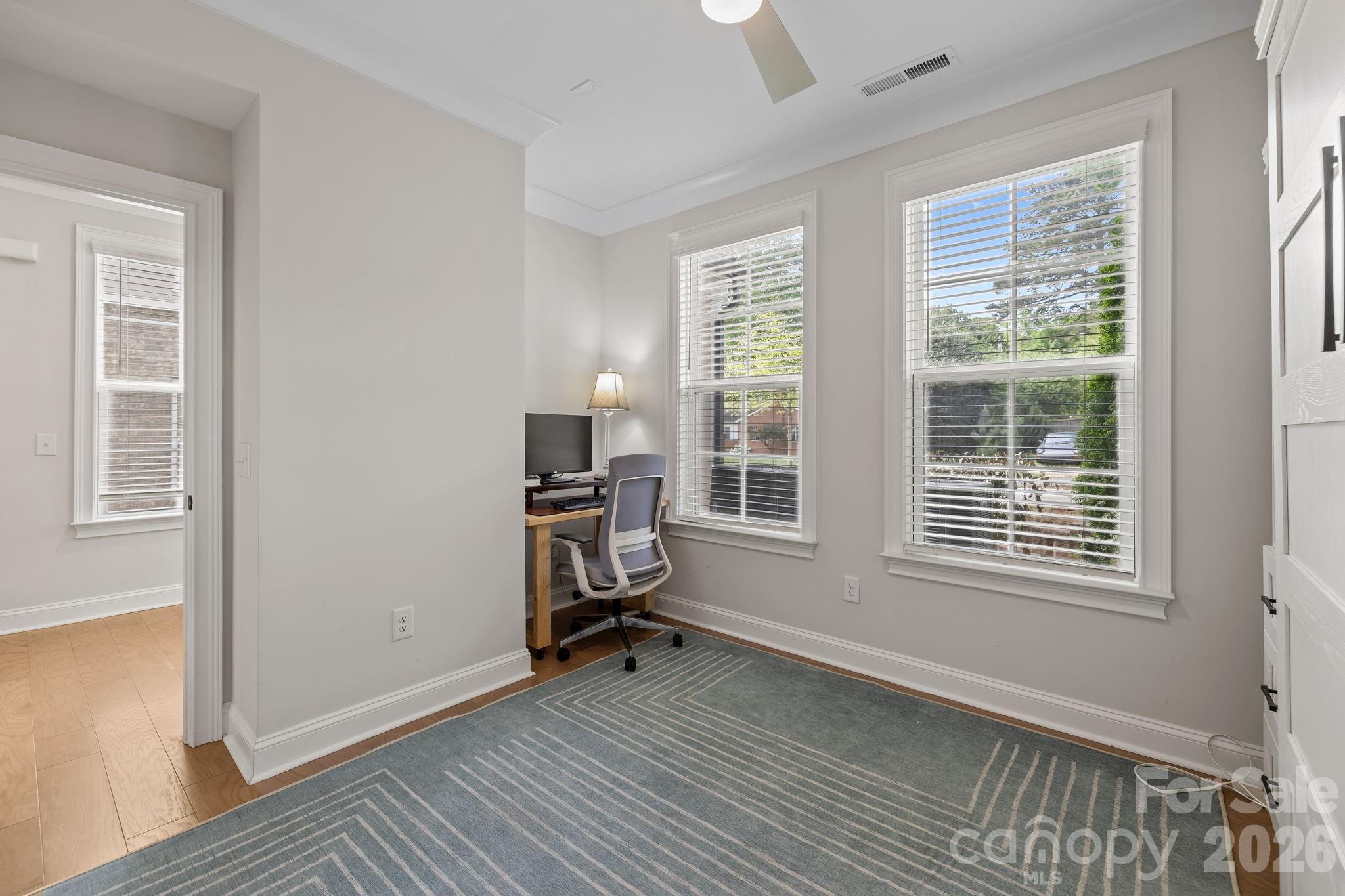 316 N Dotger Avenue — Charlotte