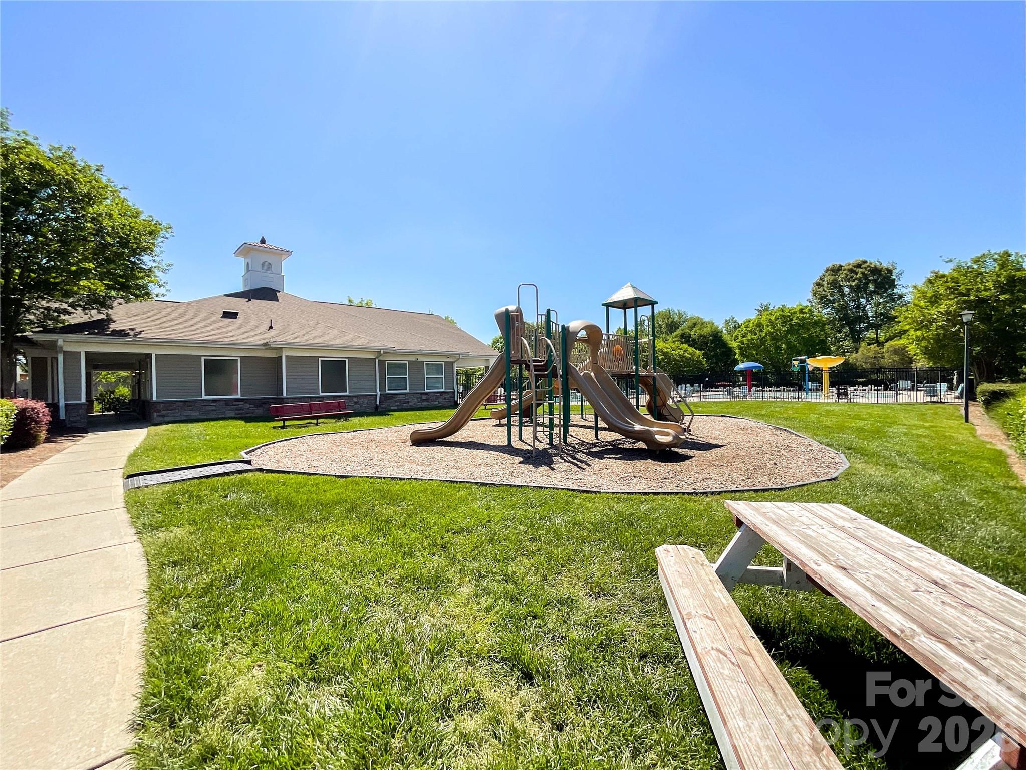 10330 Scotland Avenue — Indian Land