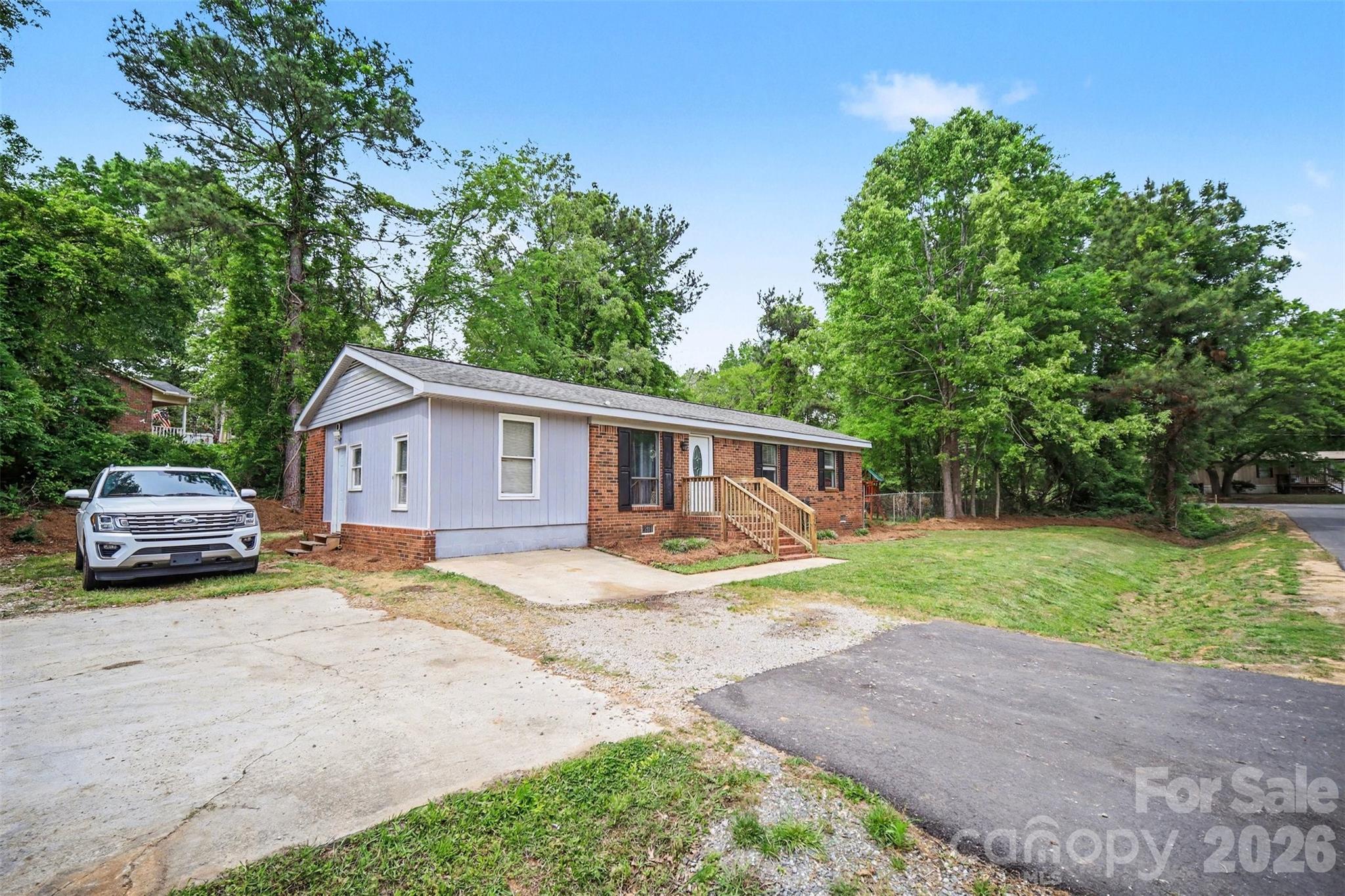 1797 Drywood Circle — Lancaster