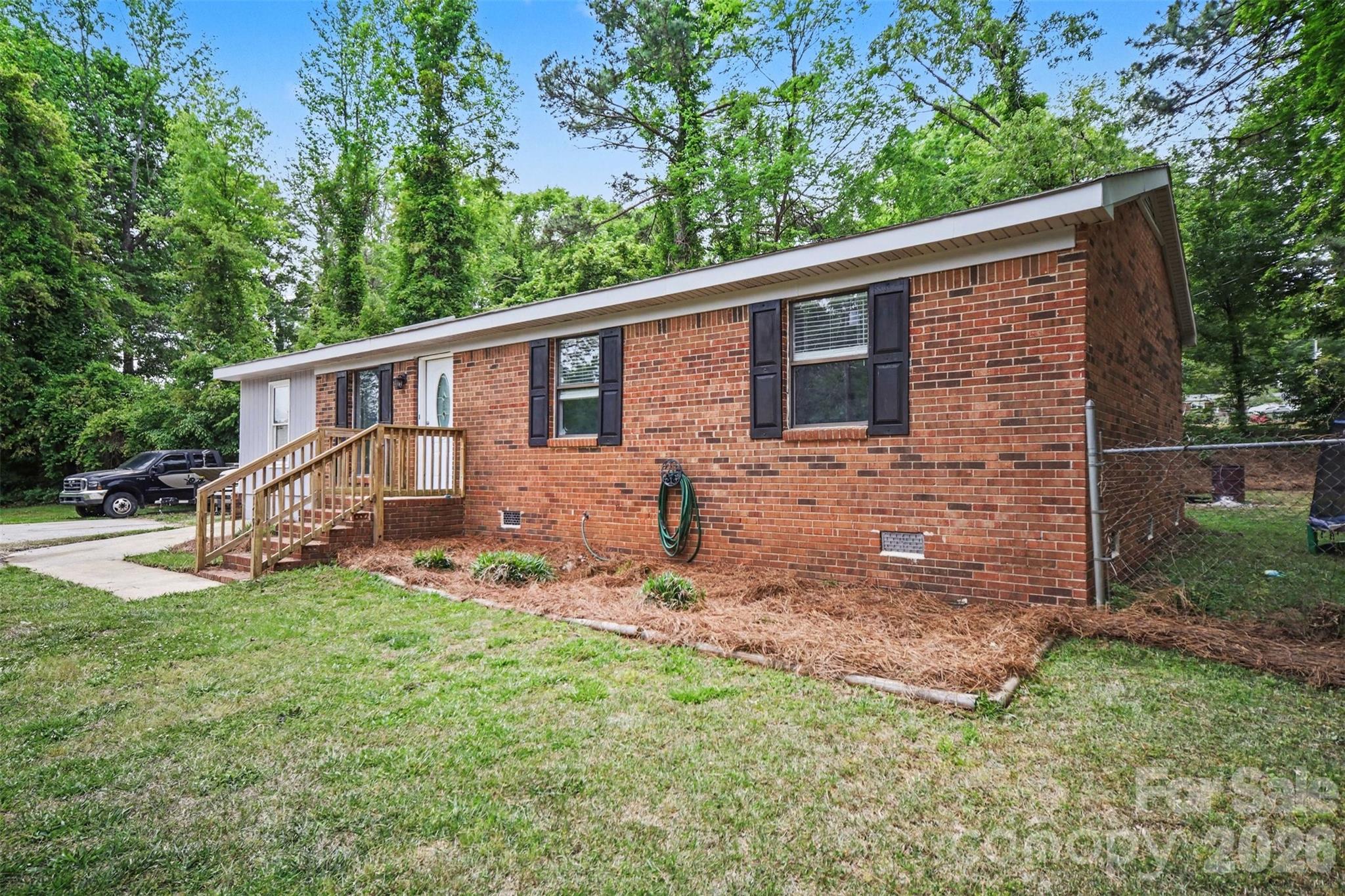 1797 Drywood Circle — Lancaster