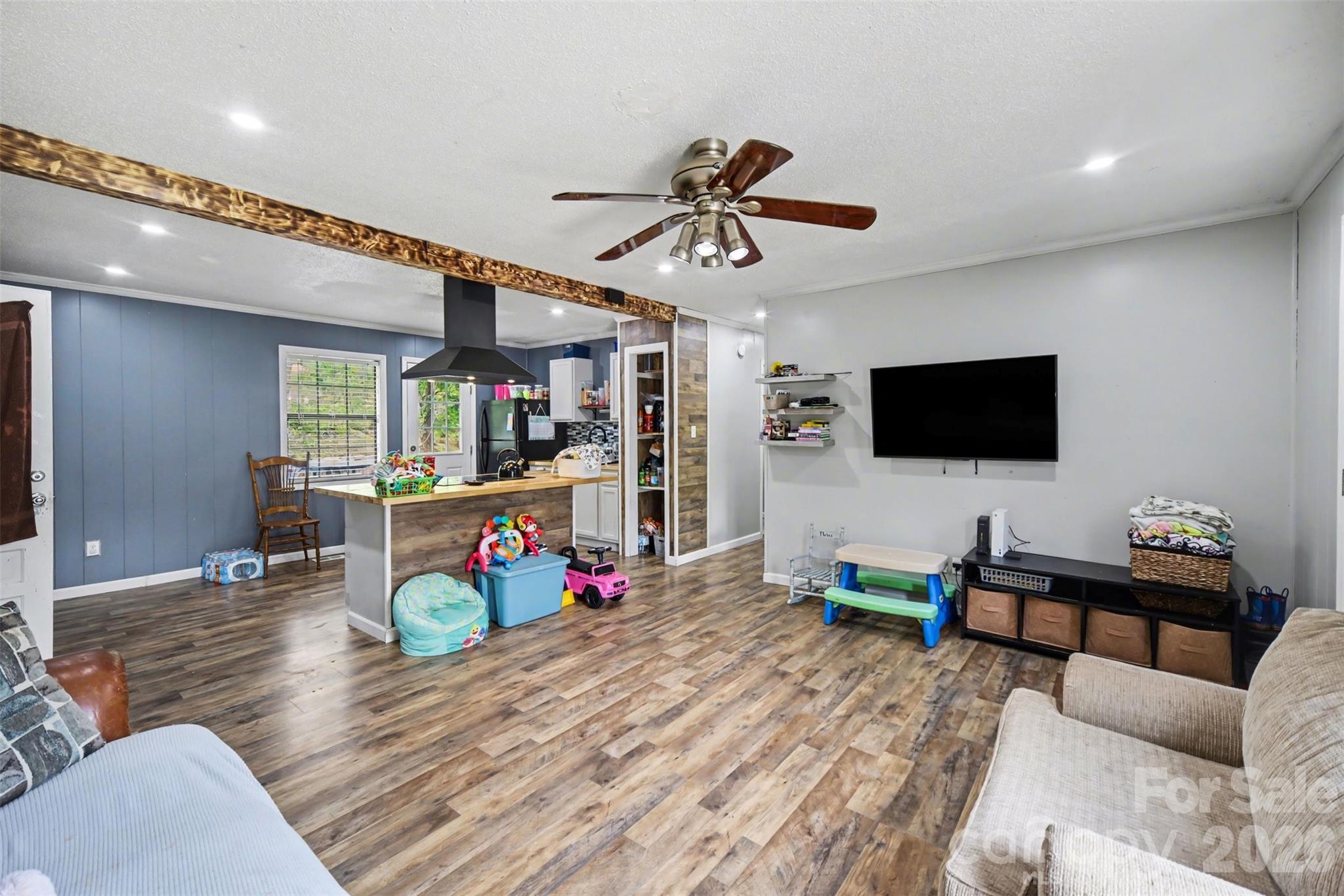 1797 Drywood Circle — Lancaster