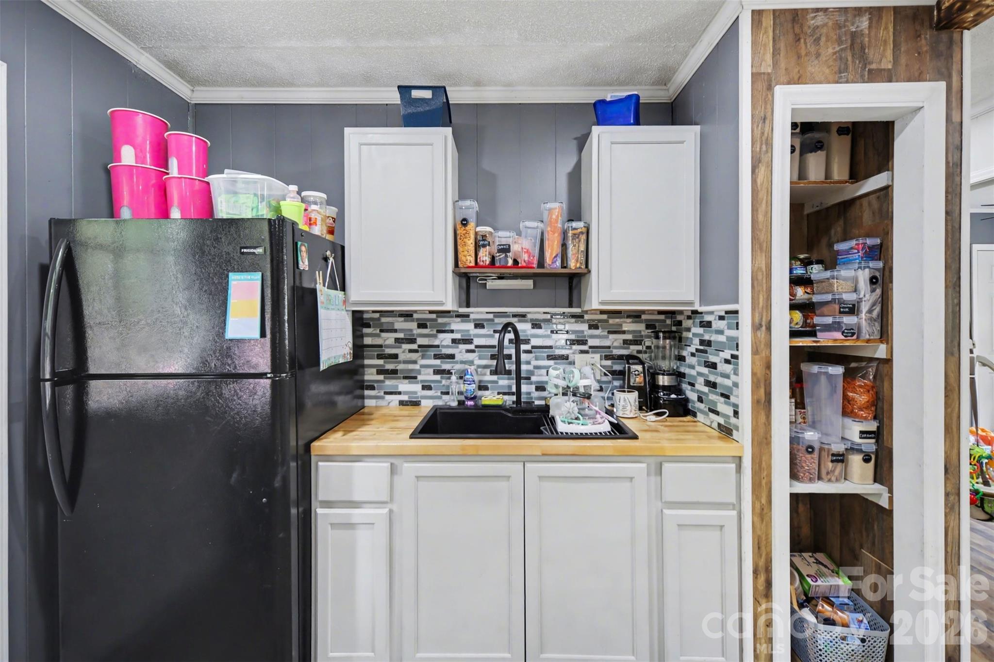 1797 Drywood Circle — Lancaster
