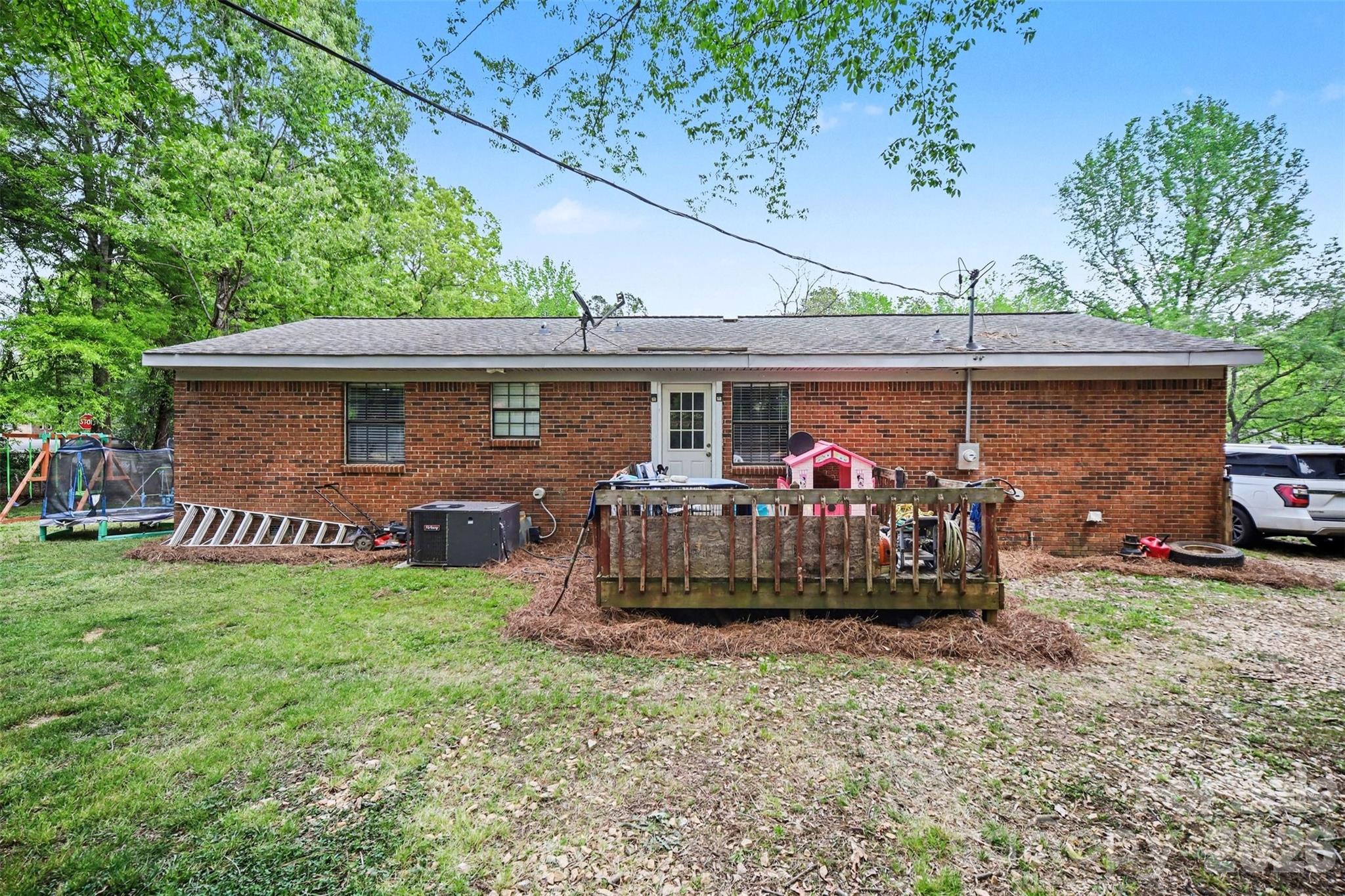 1797 Drywood Circle — Lancaster