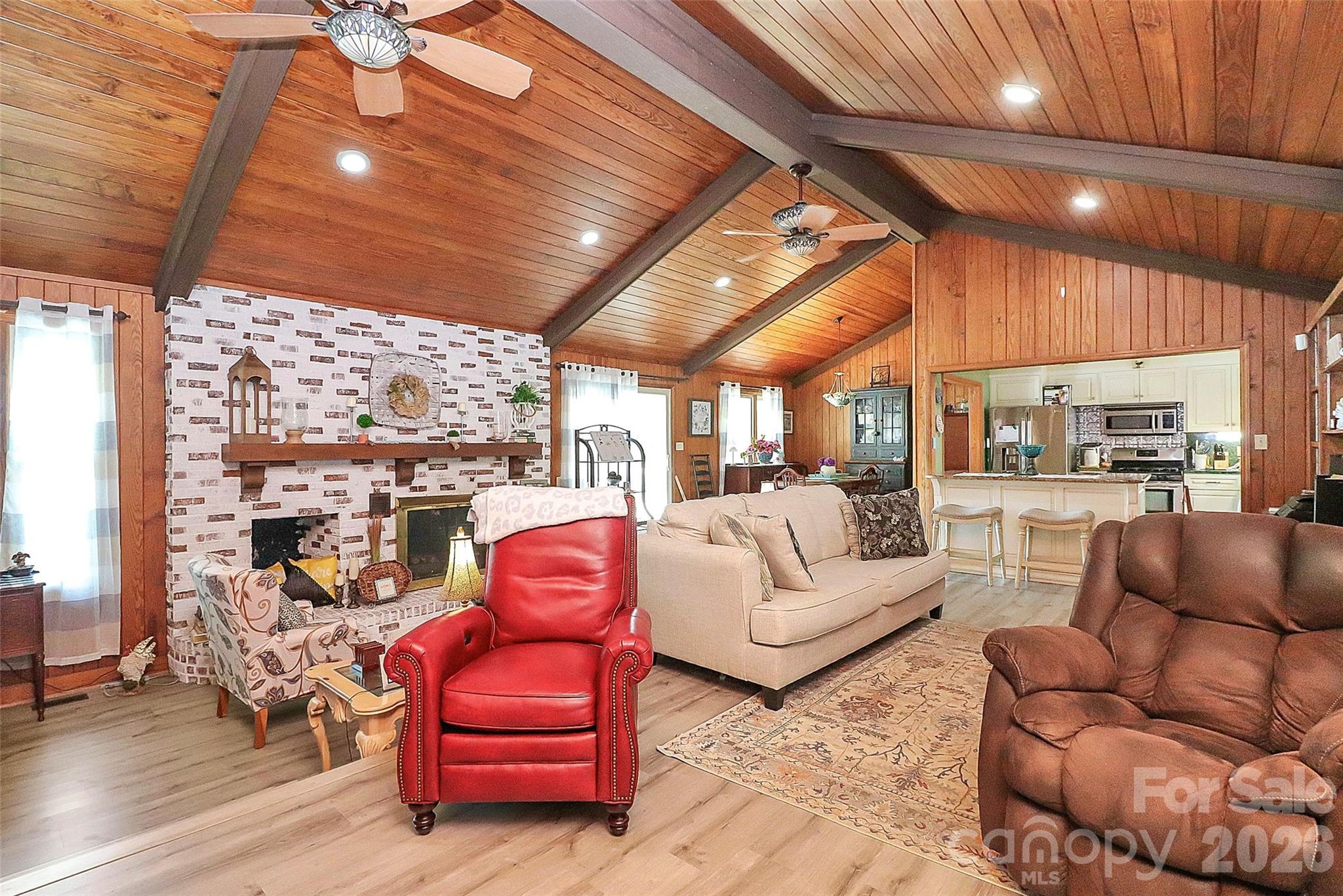 160 Quail Hollow Drive — Kings Mountain