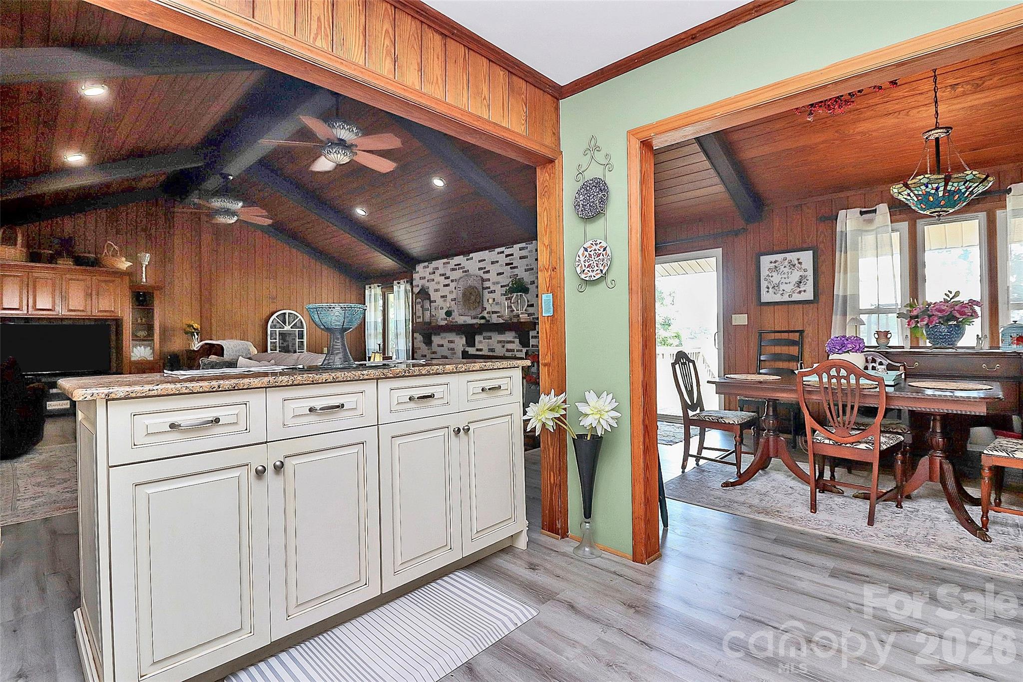 160 Quail Hollow Drive — Kings Mountain