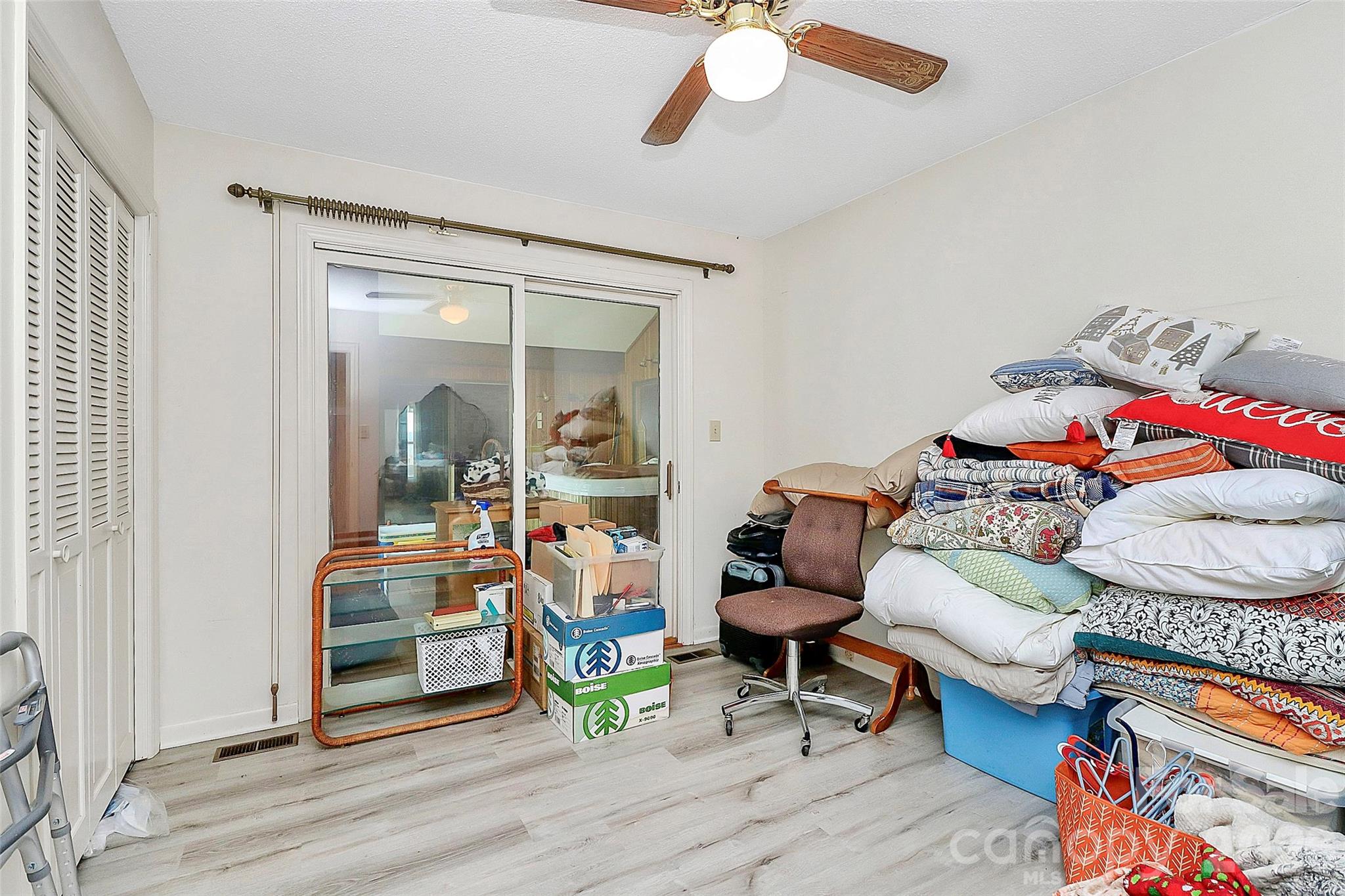 160 Quail Hollow Drive — Kings Mountain