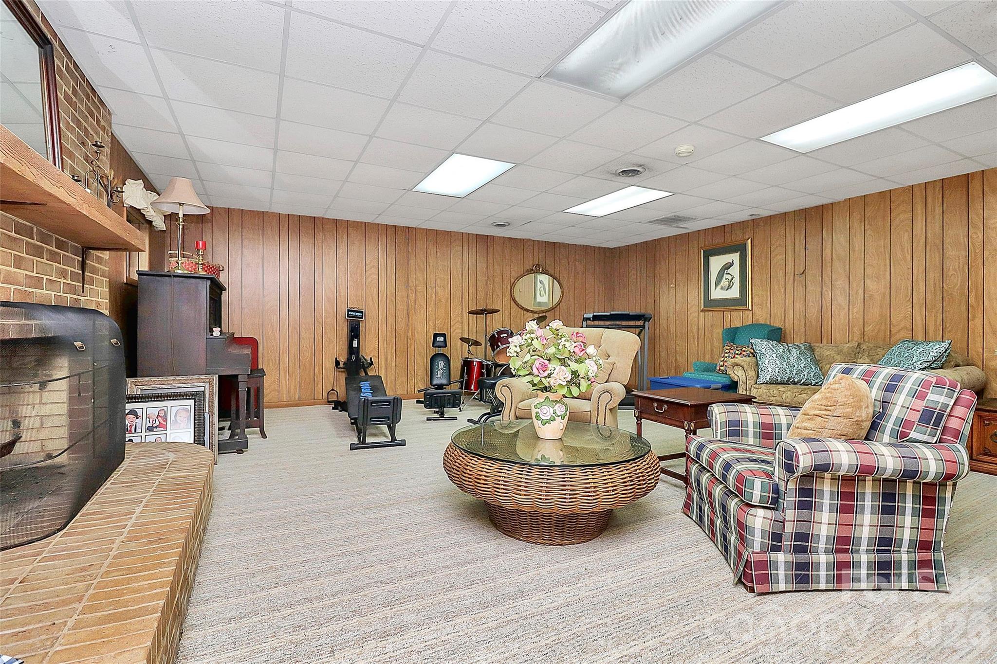 160 Quail Hollow Drive — Kings Mountain