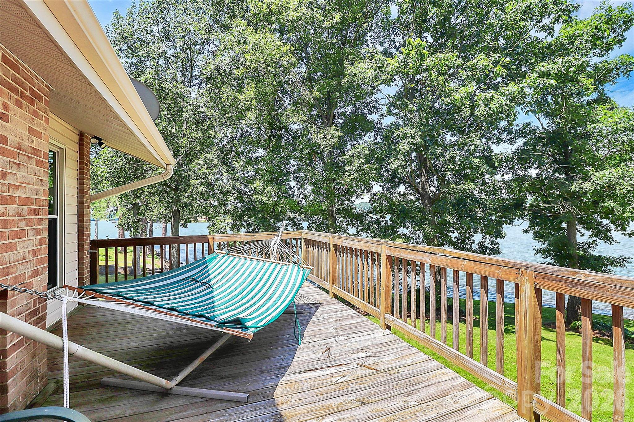 160 Quail Hollow Drive — Kings Mountain