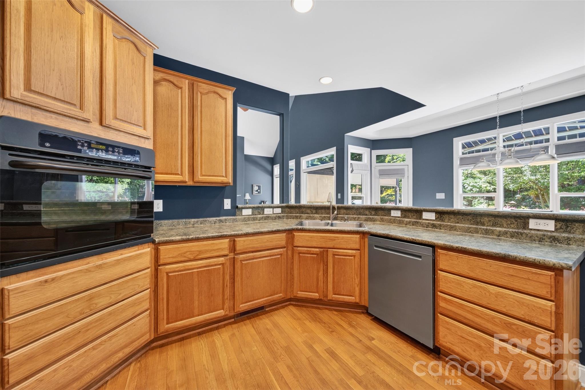 3889 Granite Street — Terrell