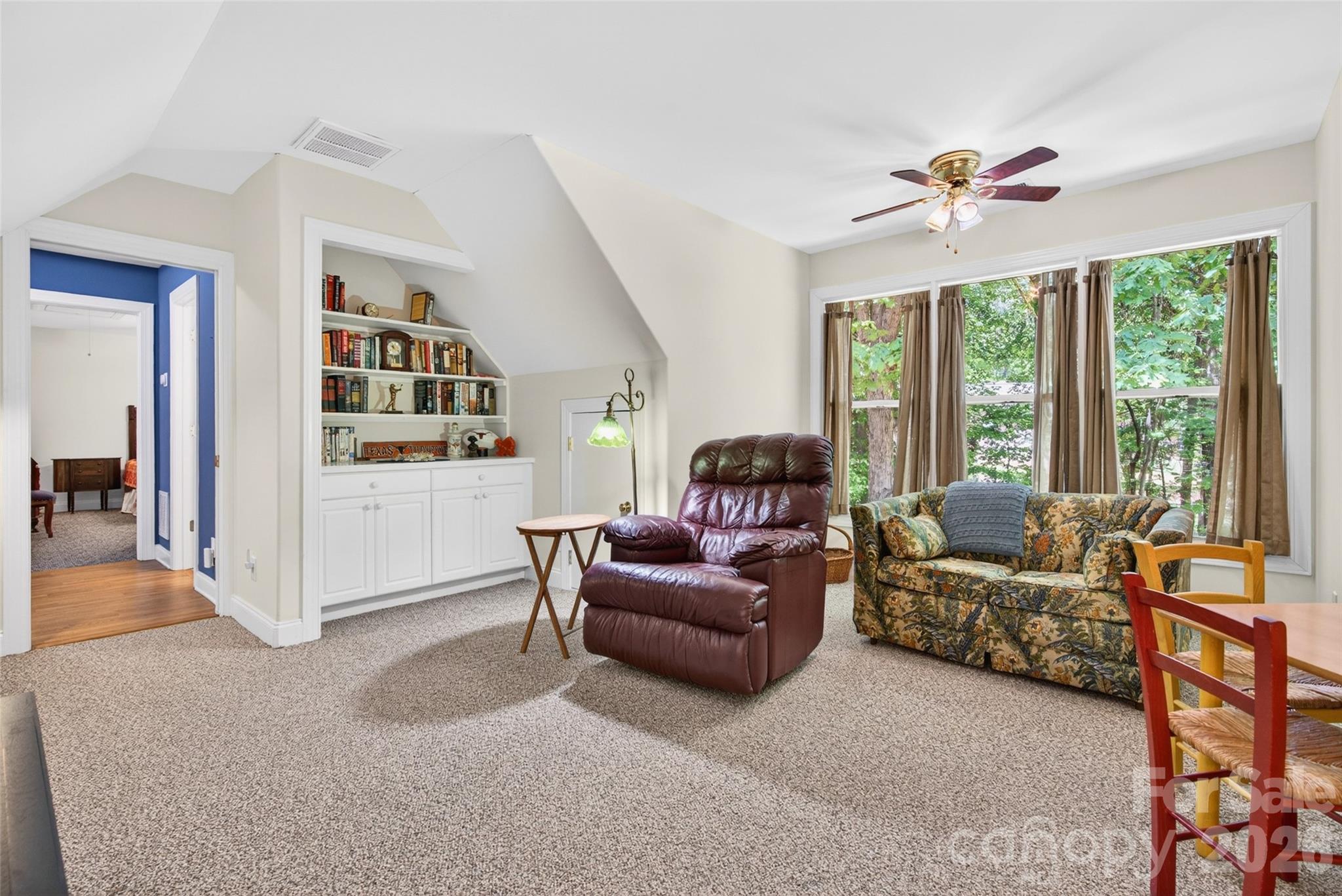 3889 Granite Street — Terrell