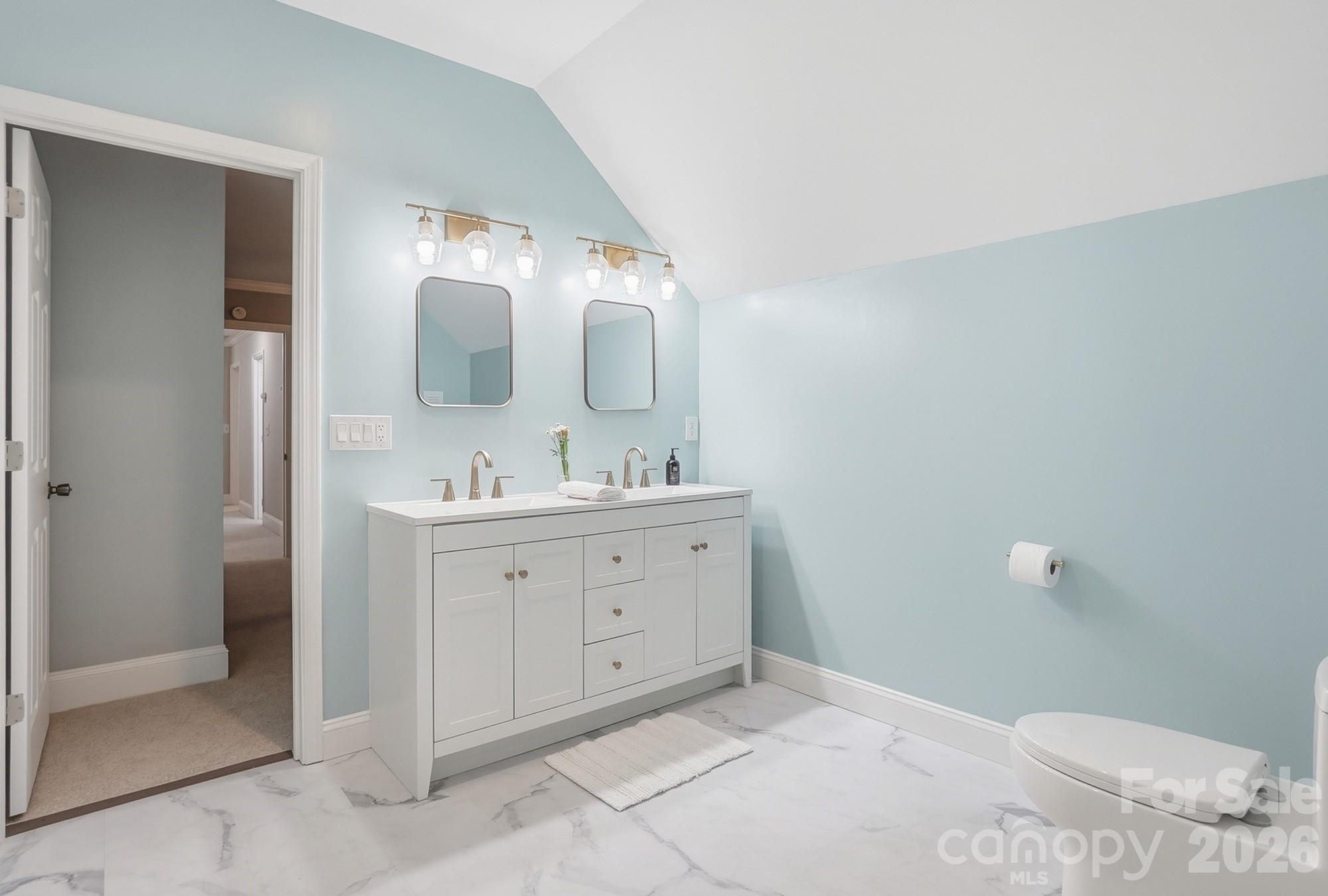 11103 Idlewild Road — Matthews