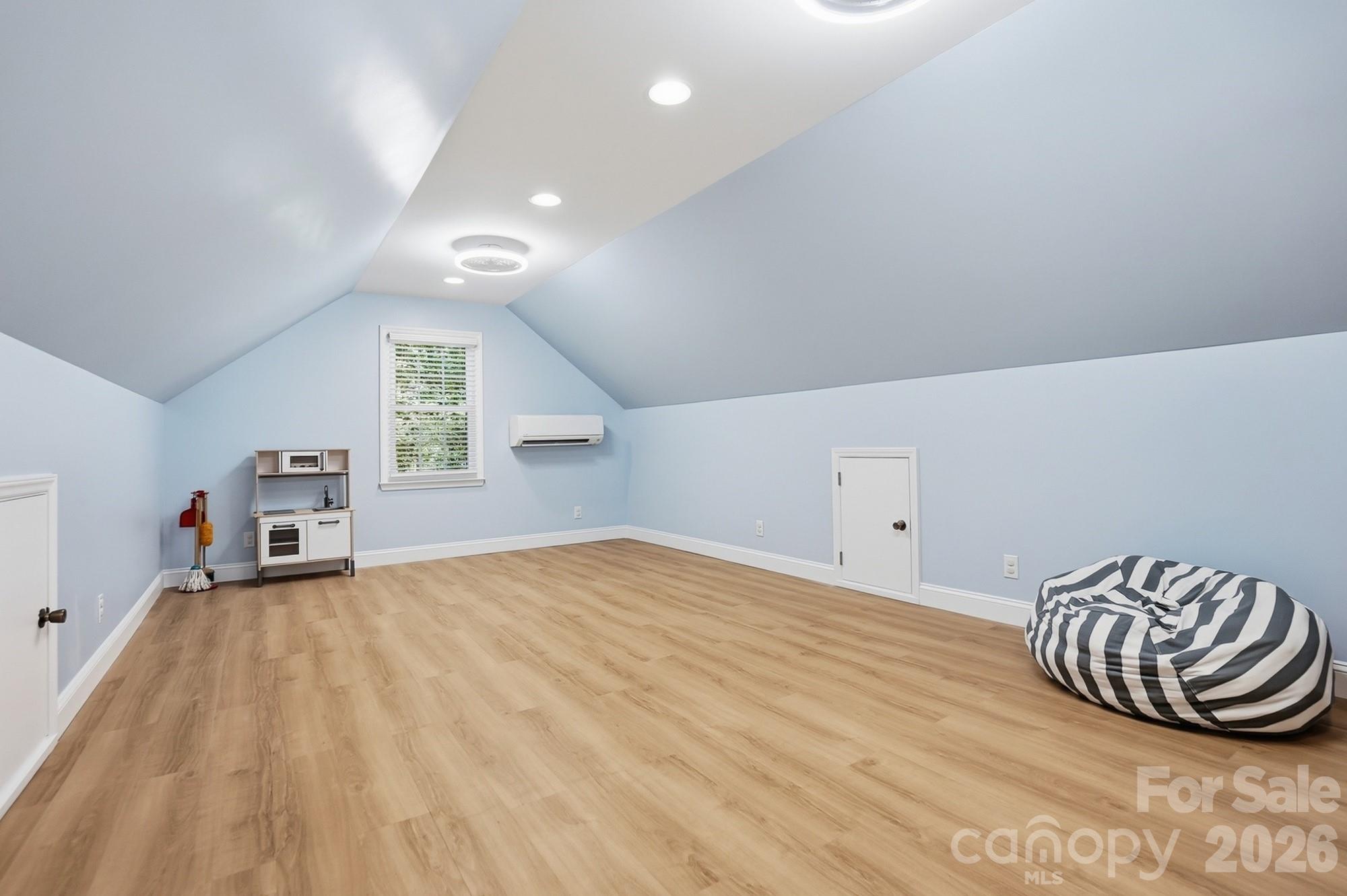 11103 Idlewild Road — Matthews