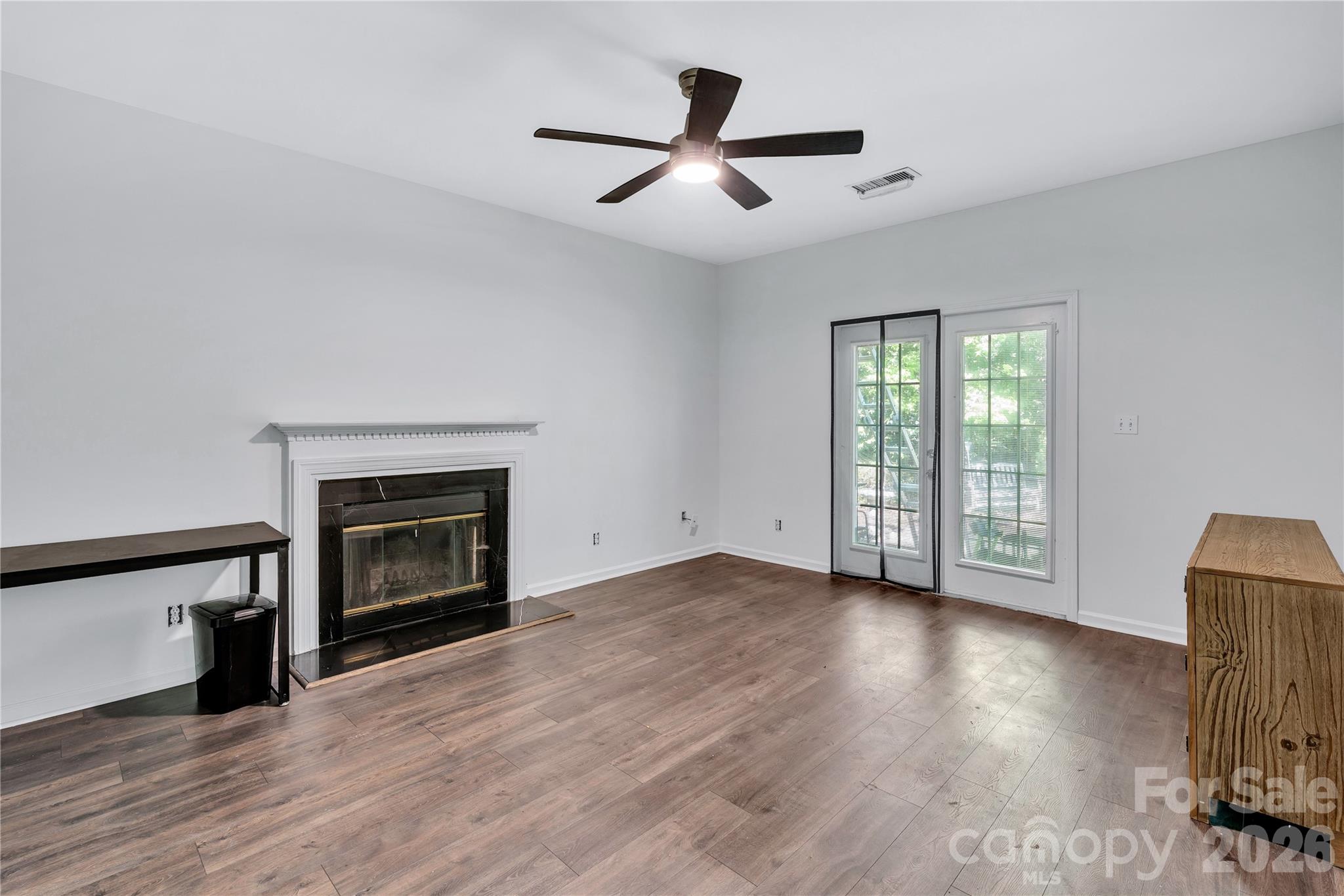9423 Willow Tree Lane — Charlotte