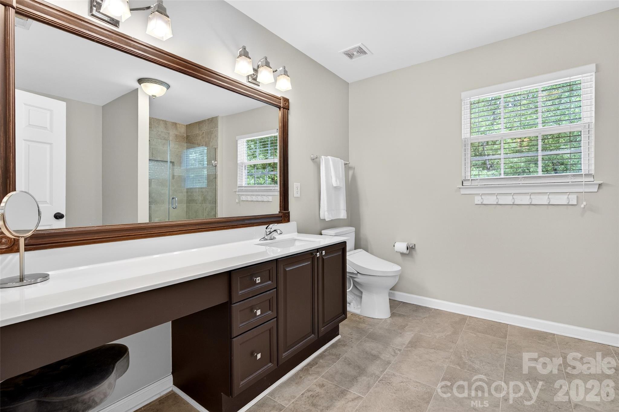 118 Easy Street — Mooresville
