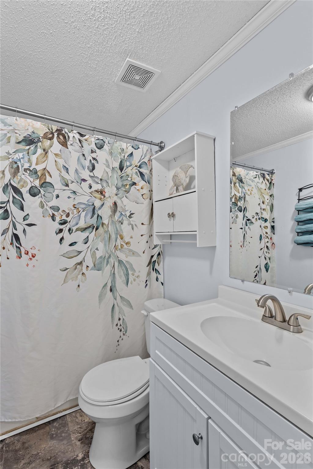 103 Keyside Lane — Mooresville