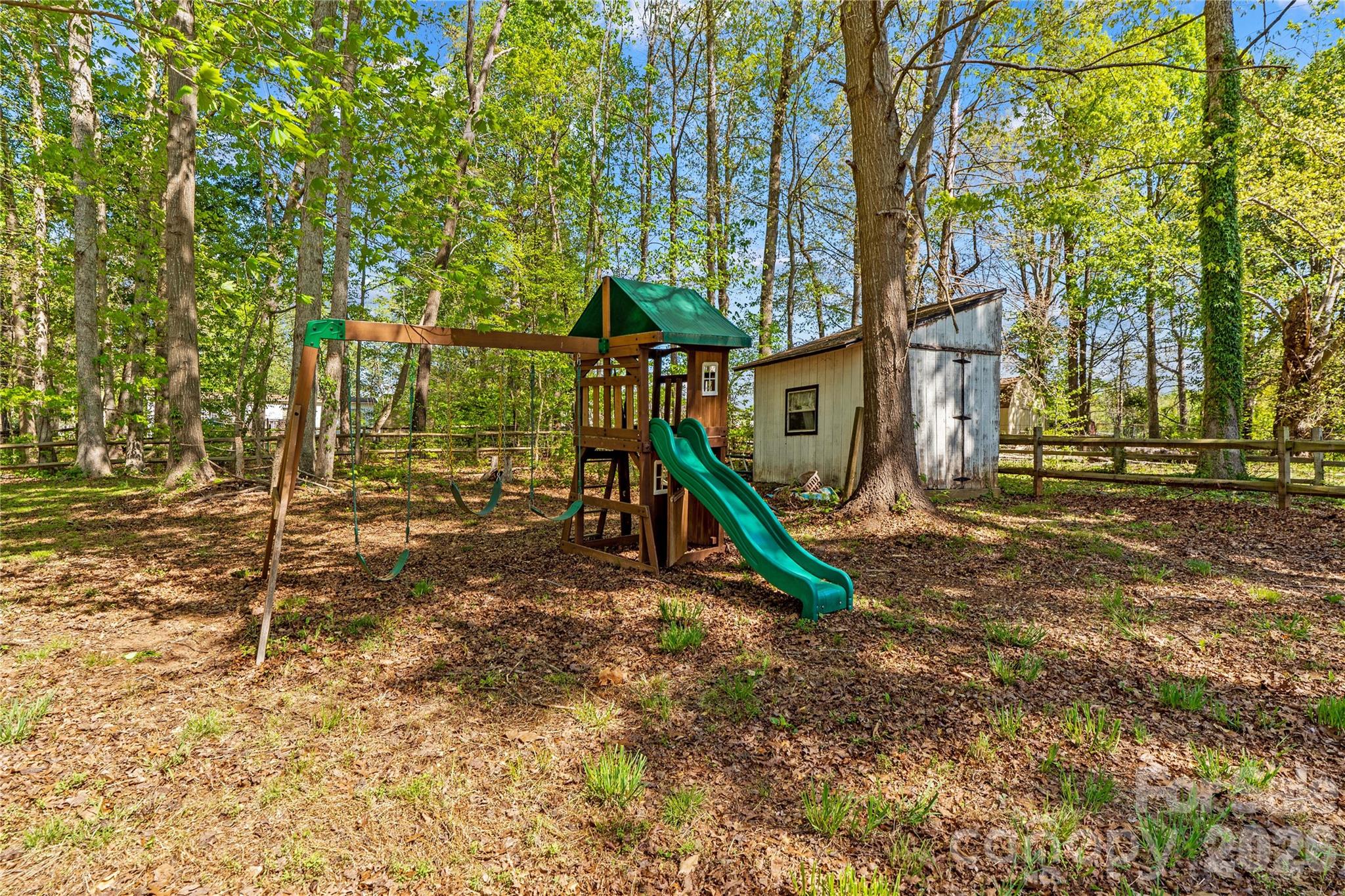 103 Keyside Lane — Mooresville