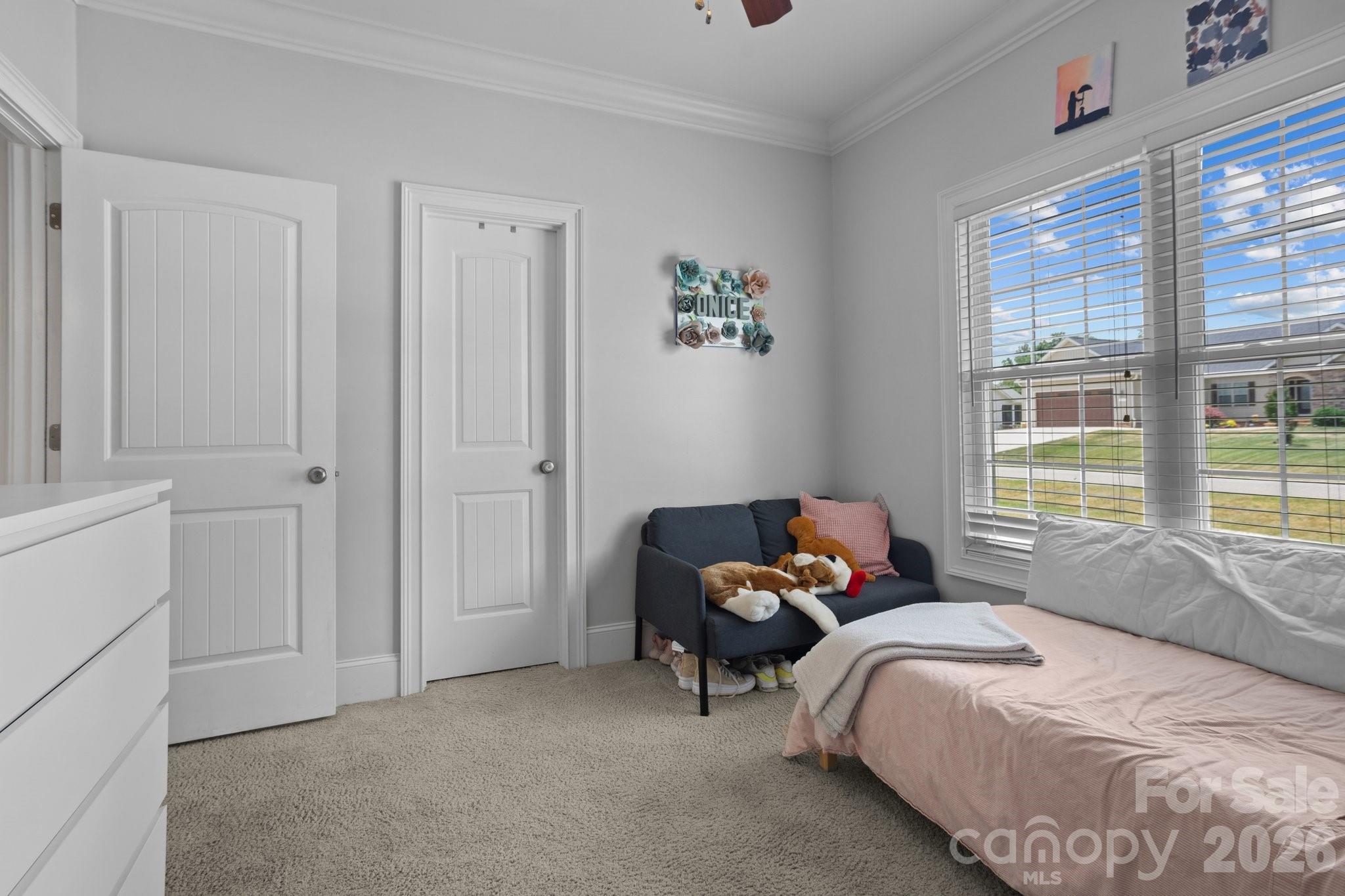 104 Castle Pines Lane — Statesville