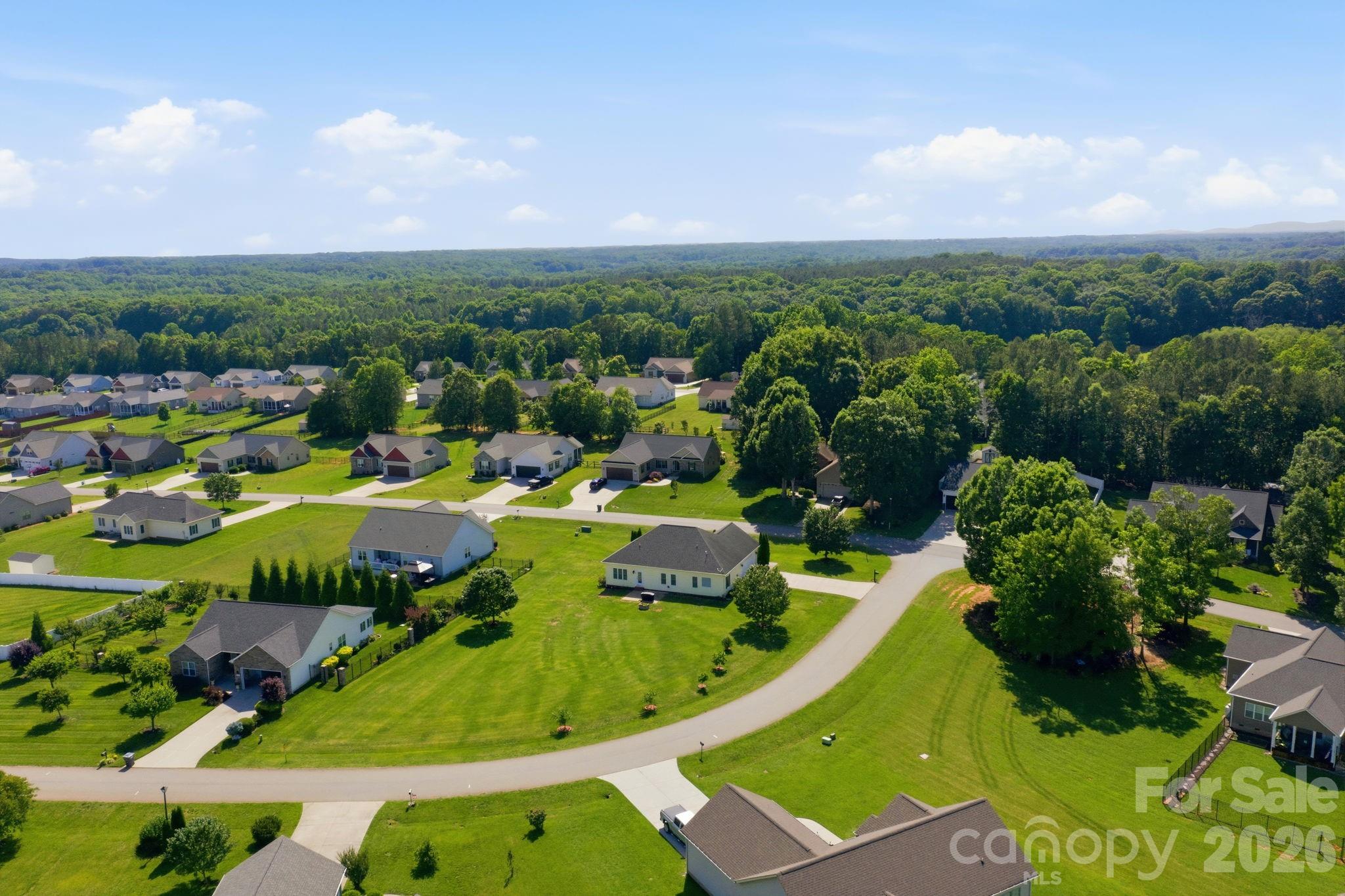 104 Castle Pines Lane — Statesville