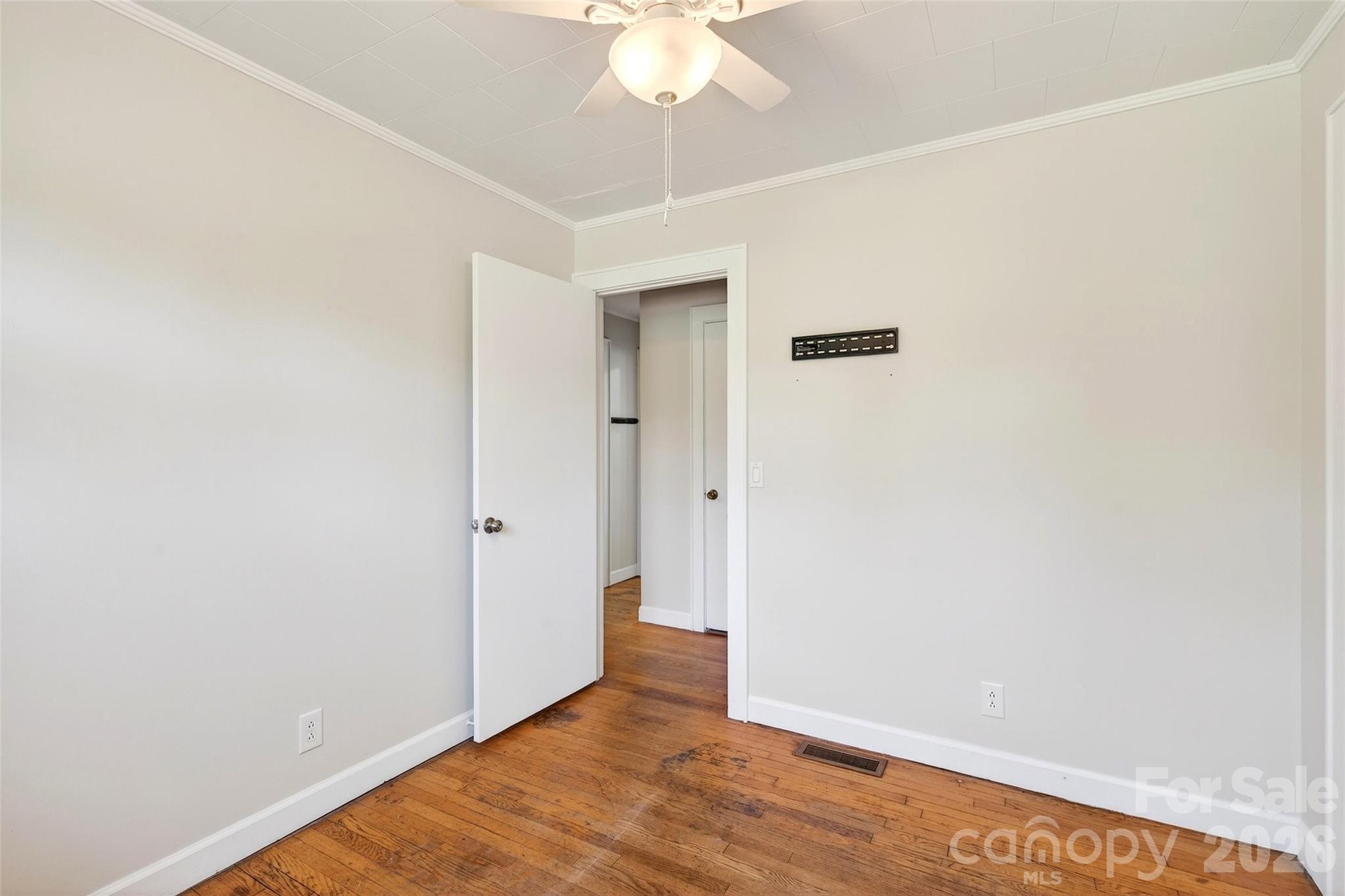 85 Bostic Street — Marion