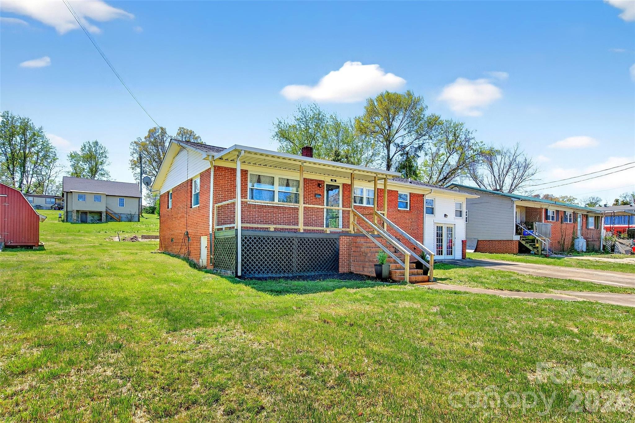 85 Bostic Street — Marion
