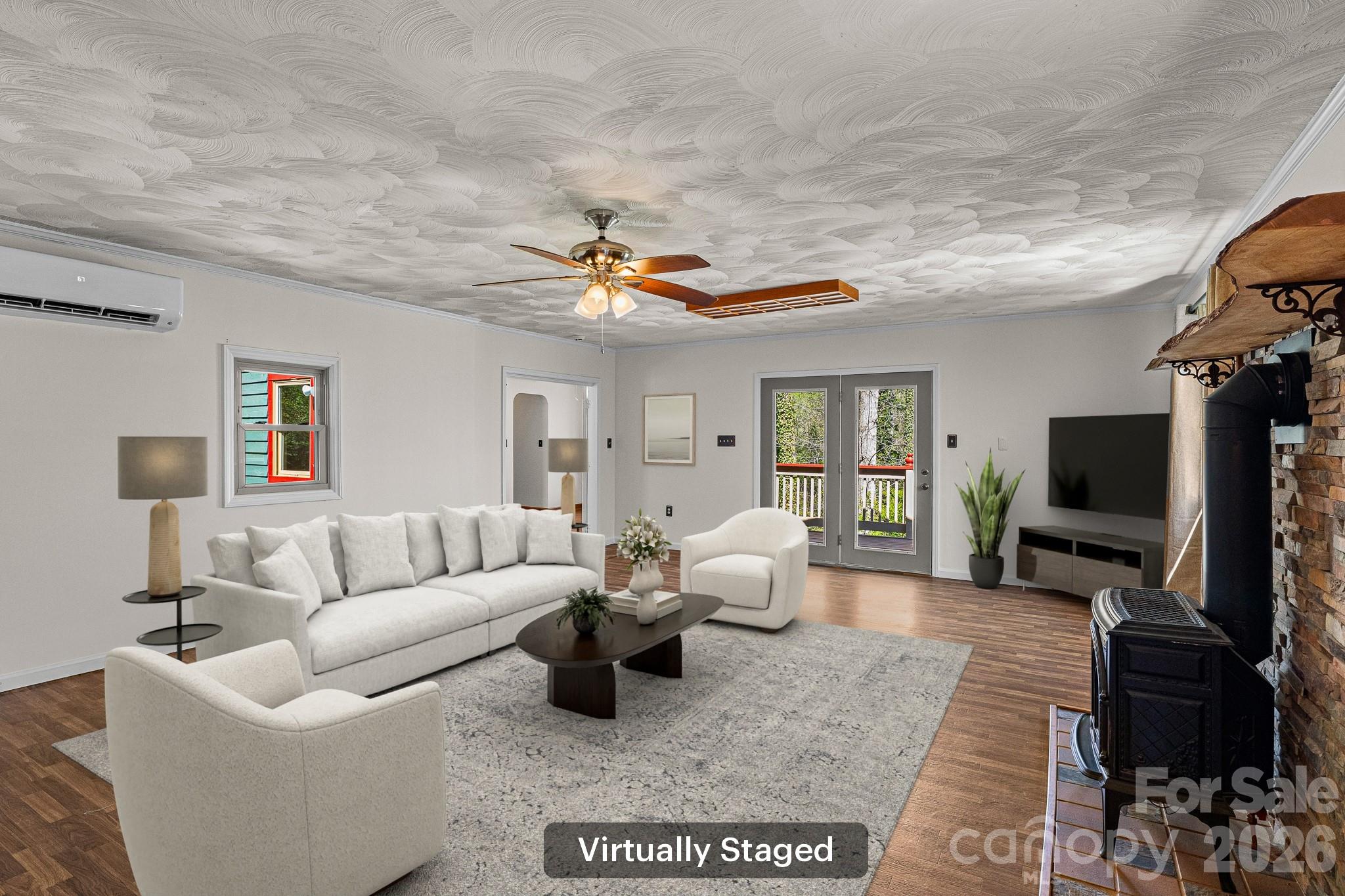 114 Walker Street — Black Mountain