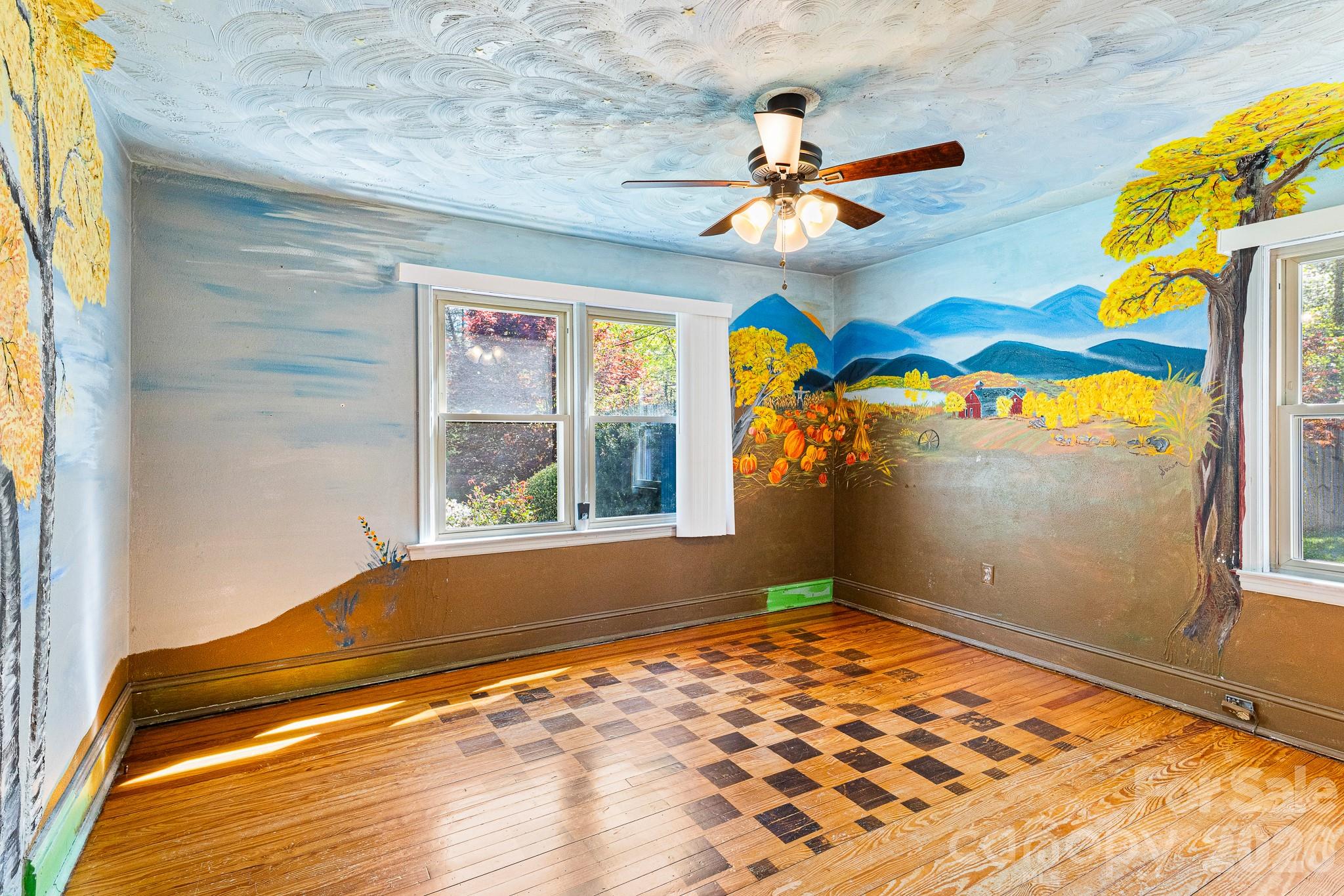 114 Walker Street — Black Mountain