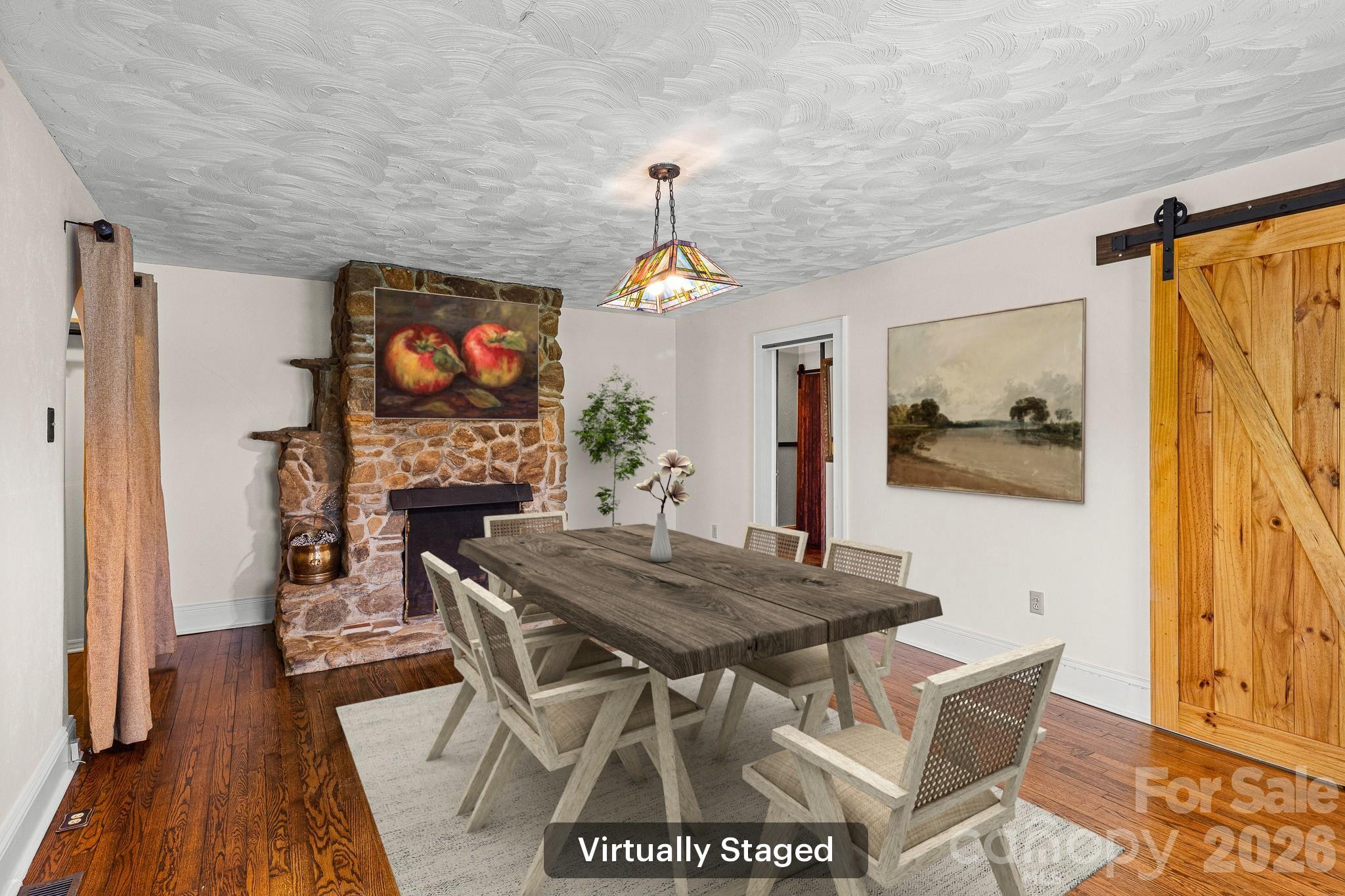 114 Walker Street — Black Mountain