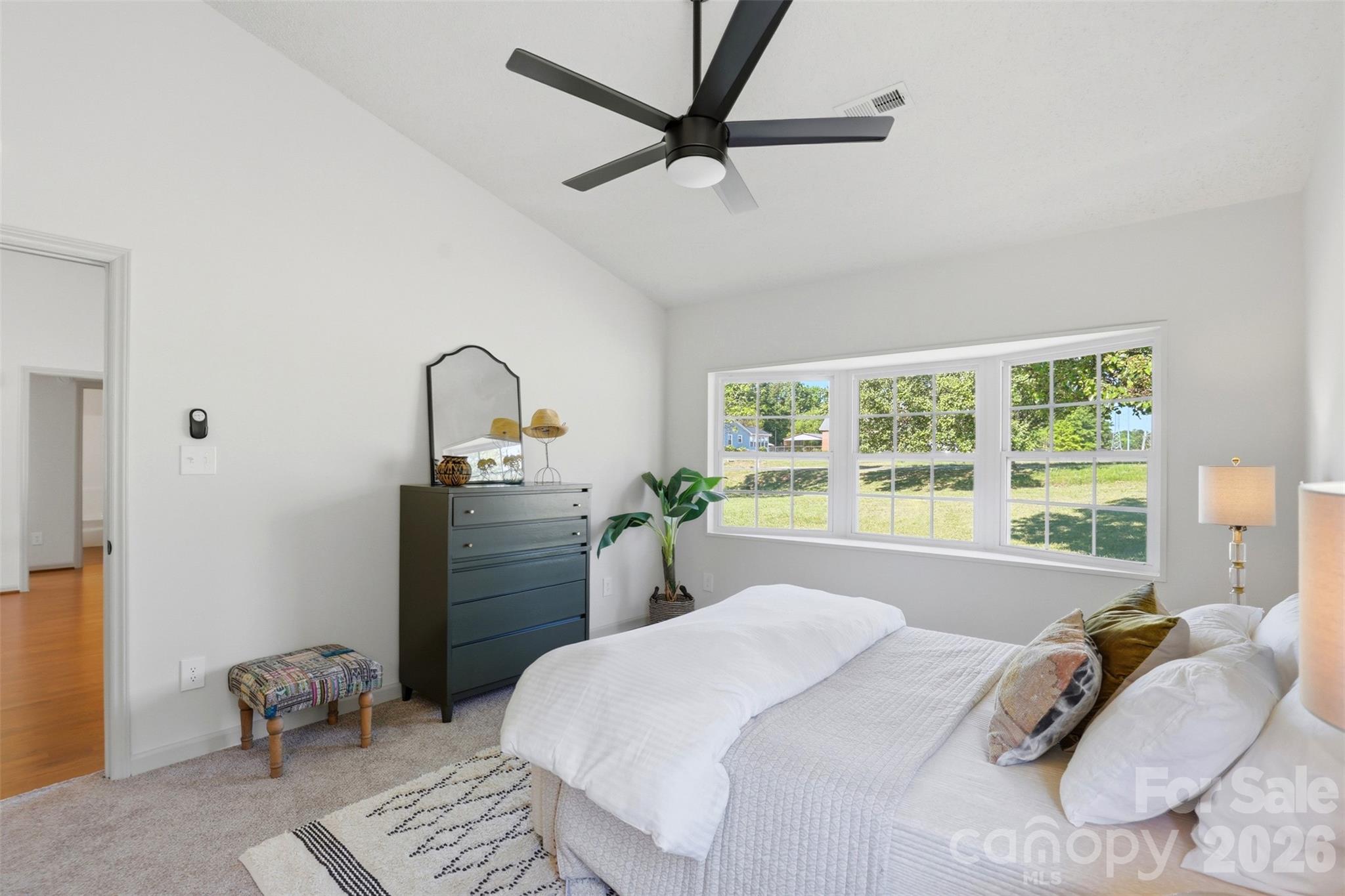 612 Meadowview Drive — Monroe