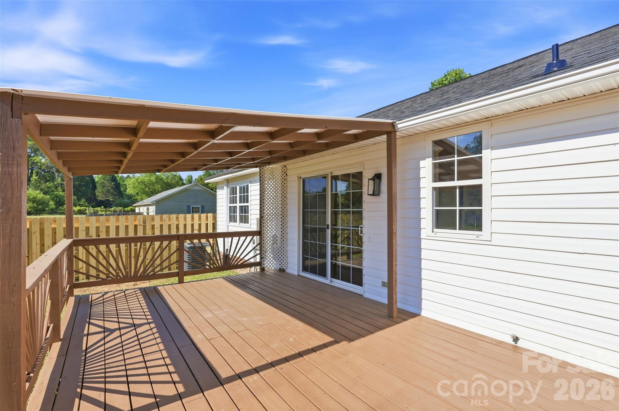 612 Meadowview Drive — Monroe