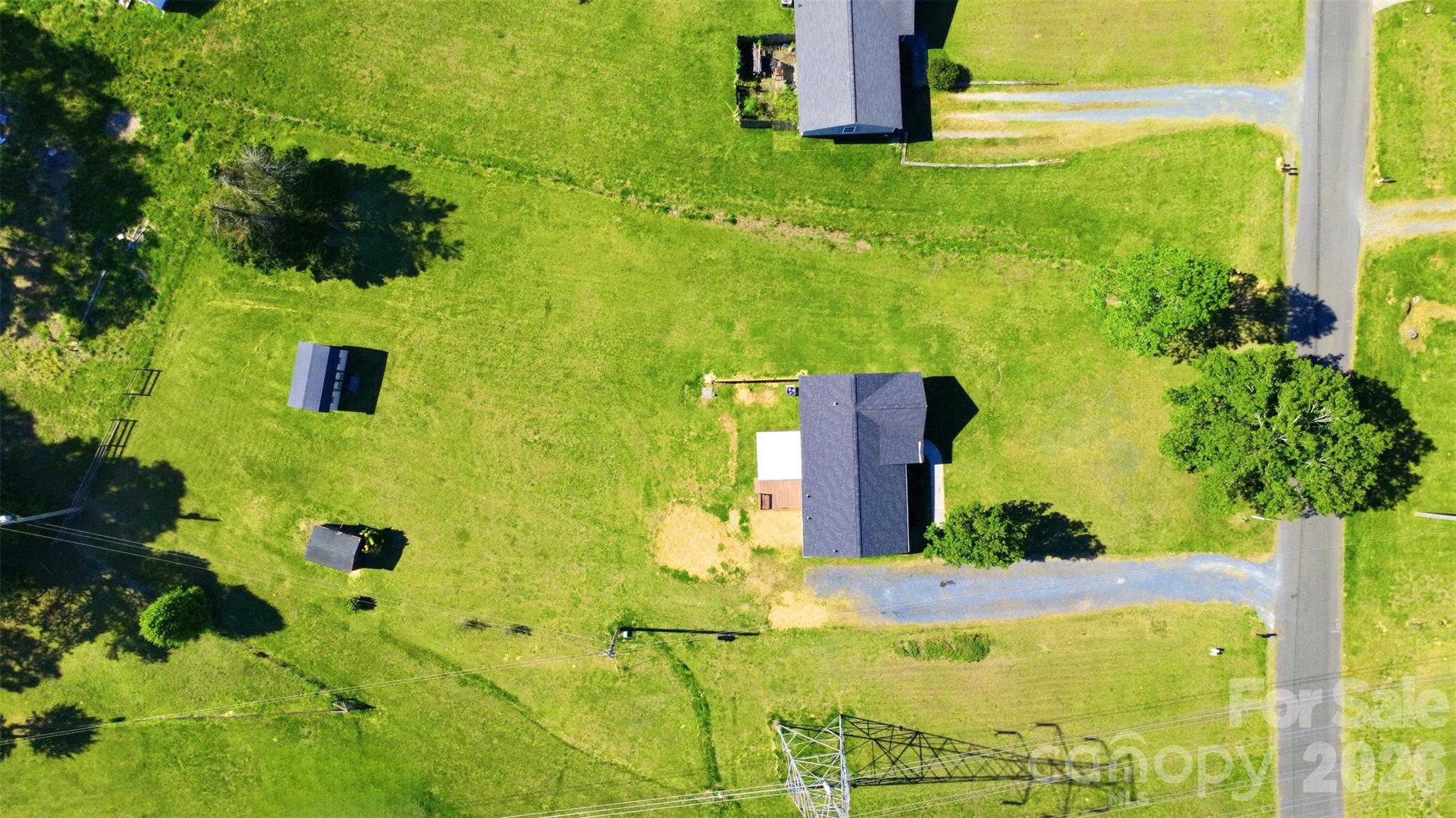 612 Meadowview Drive — Monroe