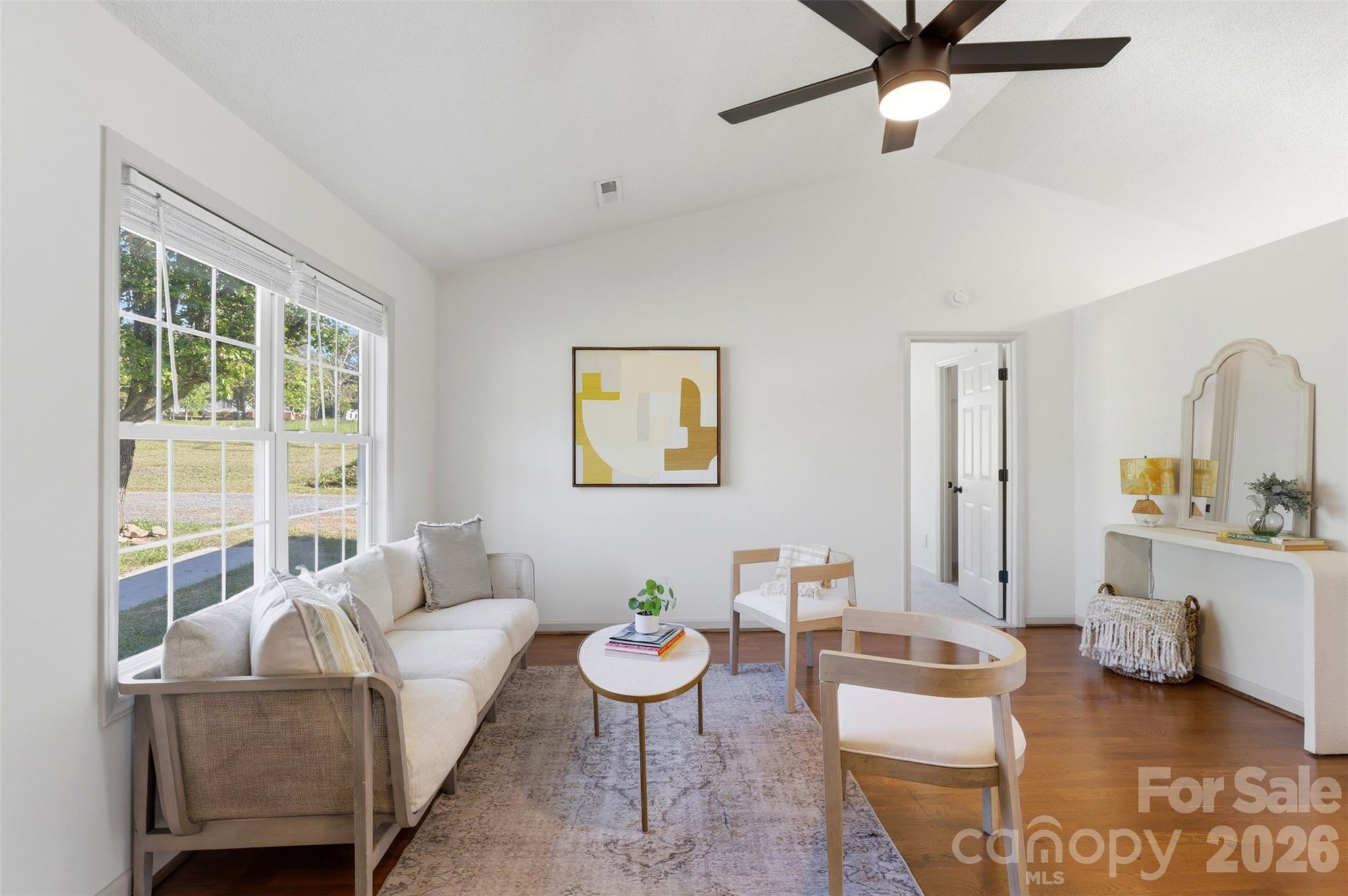 612 Meadowview Drive — Monroe
